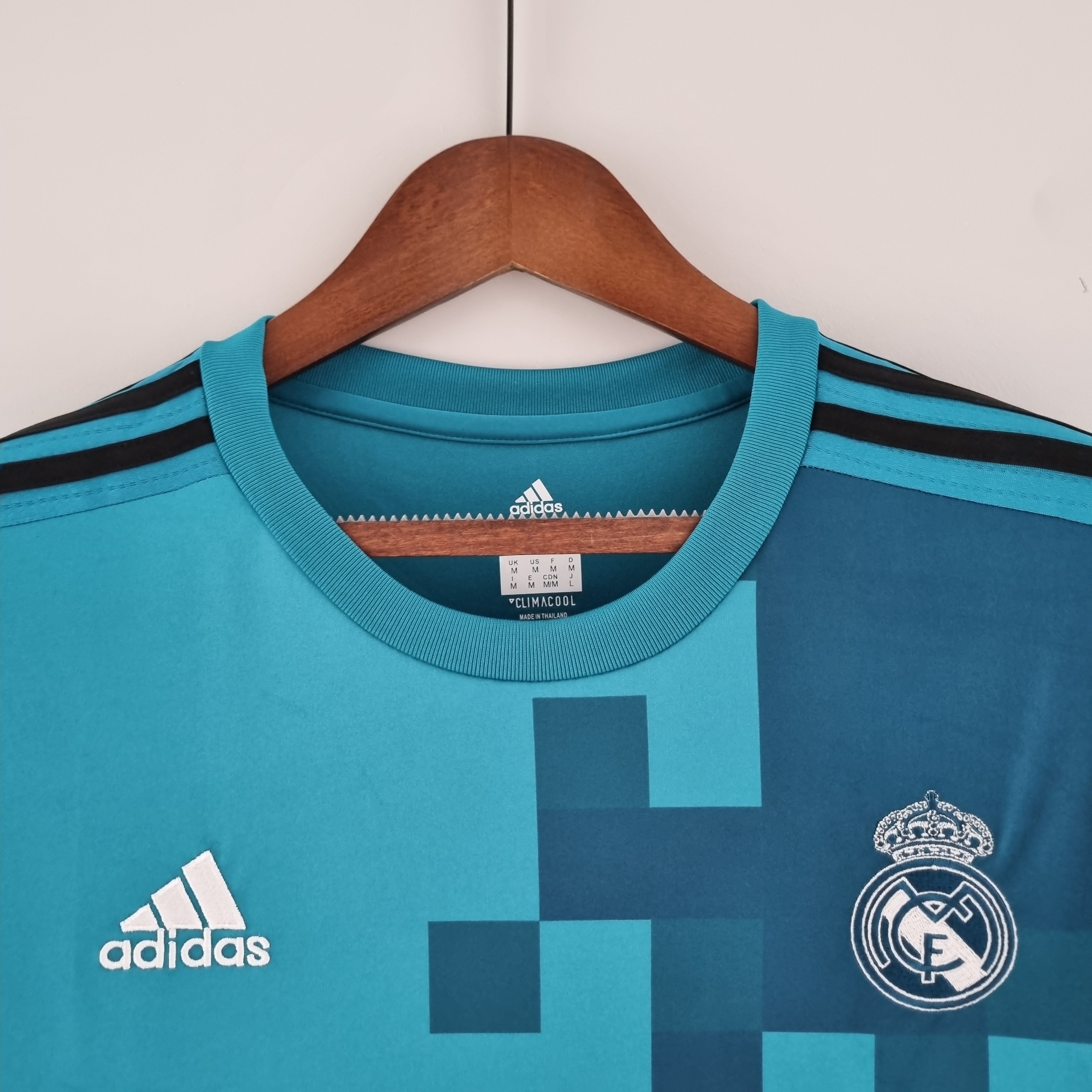 REAL MADRID RETRO DRITTES LANGARMTRIKOT 17/18