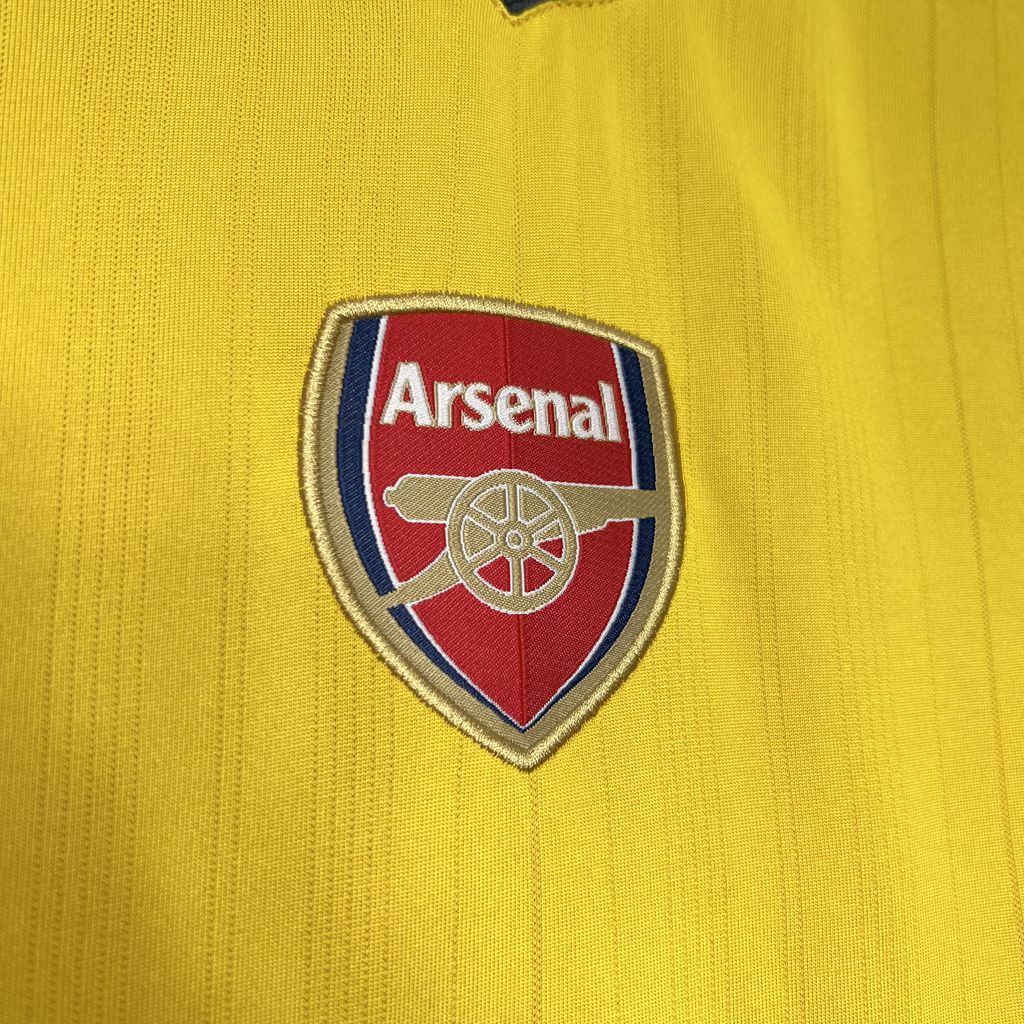Arsenal 2003-2004 Away Retro Kit - Classic Yellow Edition