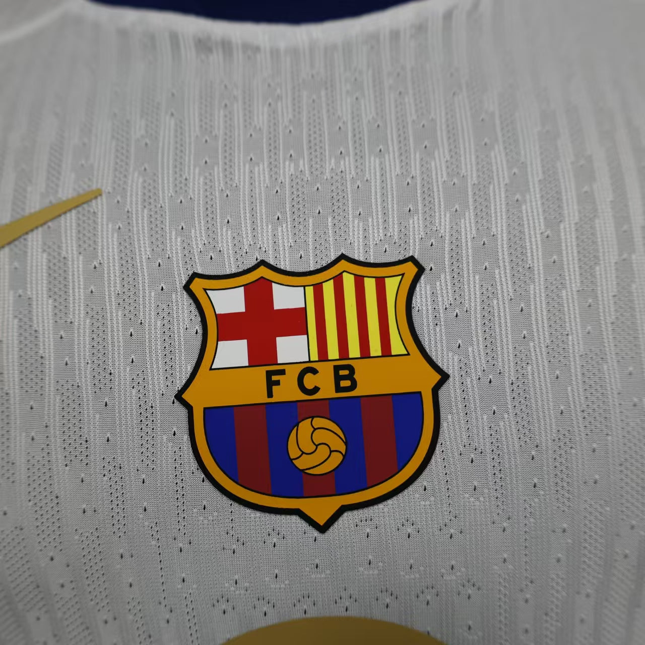 Kit Away FC Barcelona 2025-2026