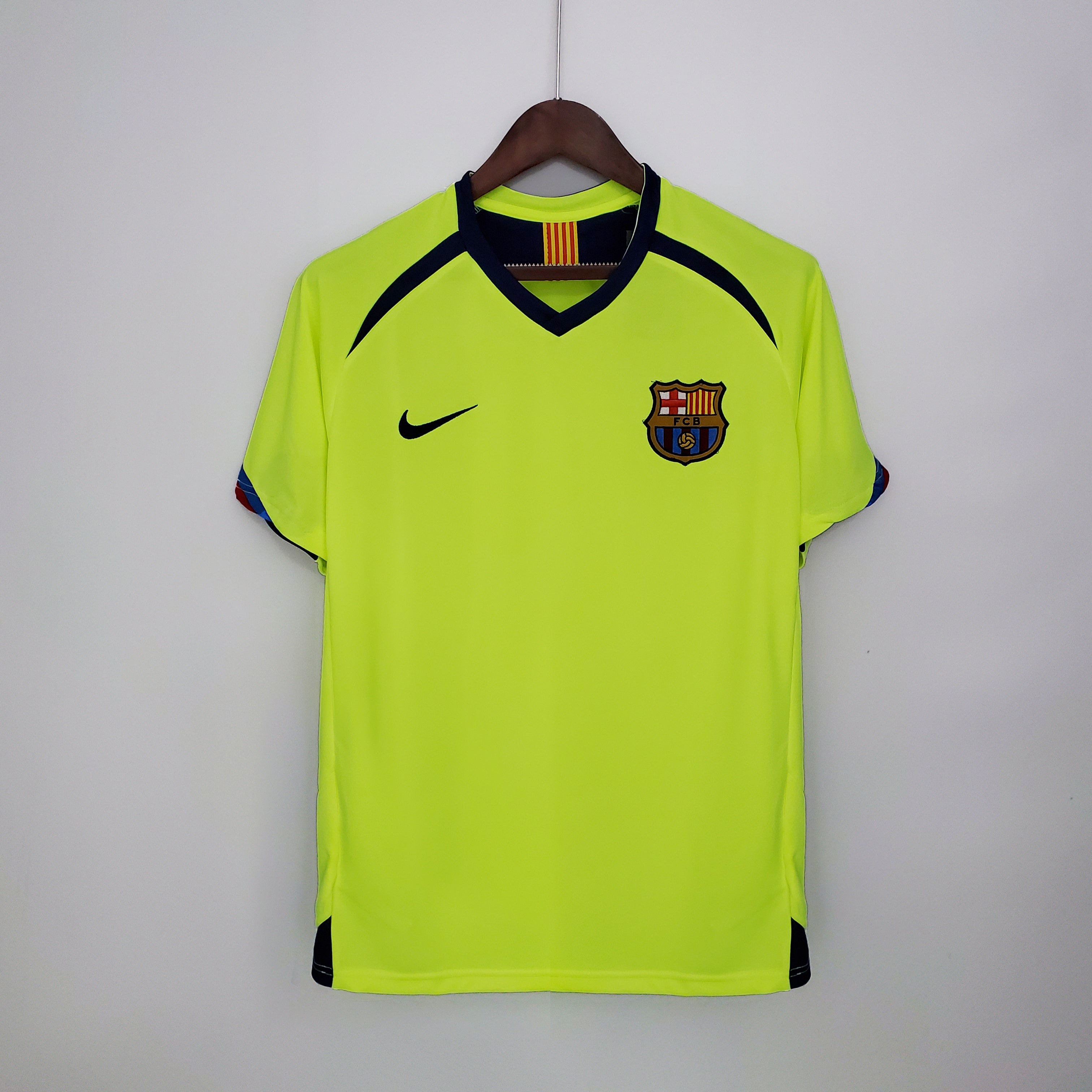 2005/06 Barcelona Auswärts Trikot