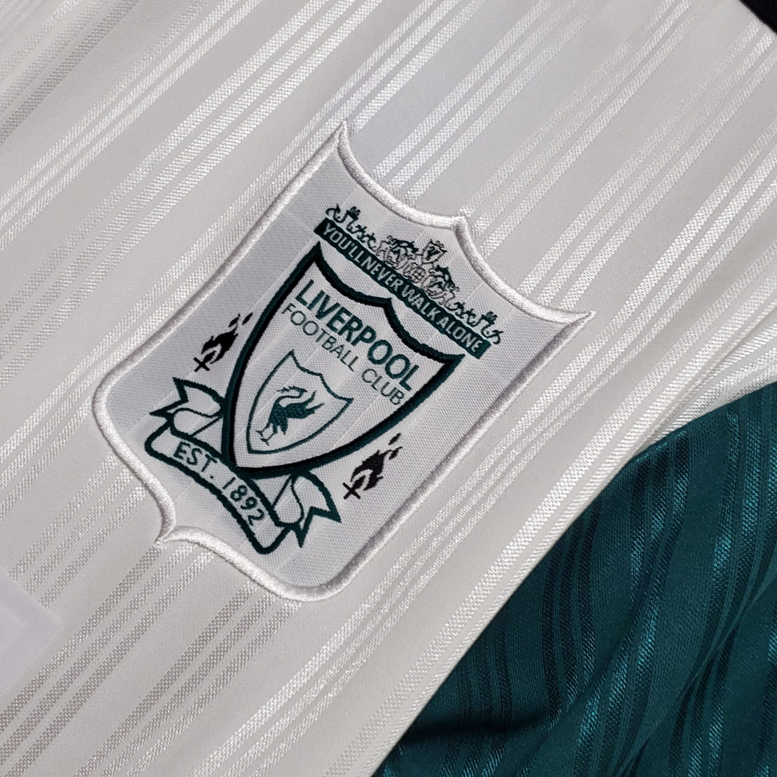 Liverpool Auswärts Retro Trikot 1995-1996