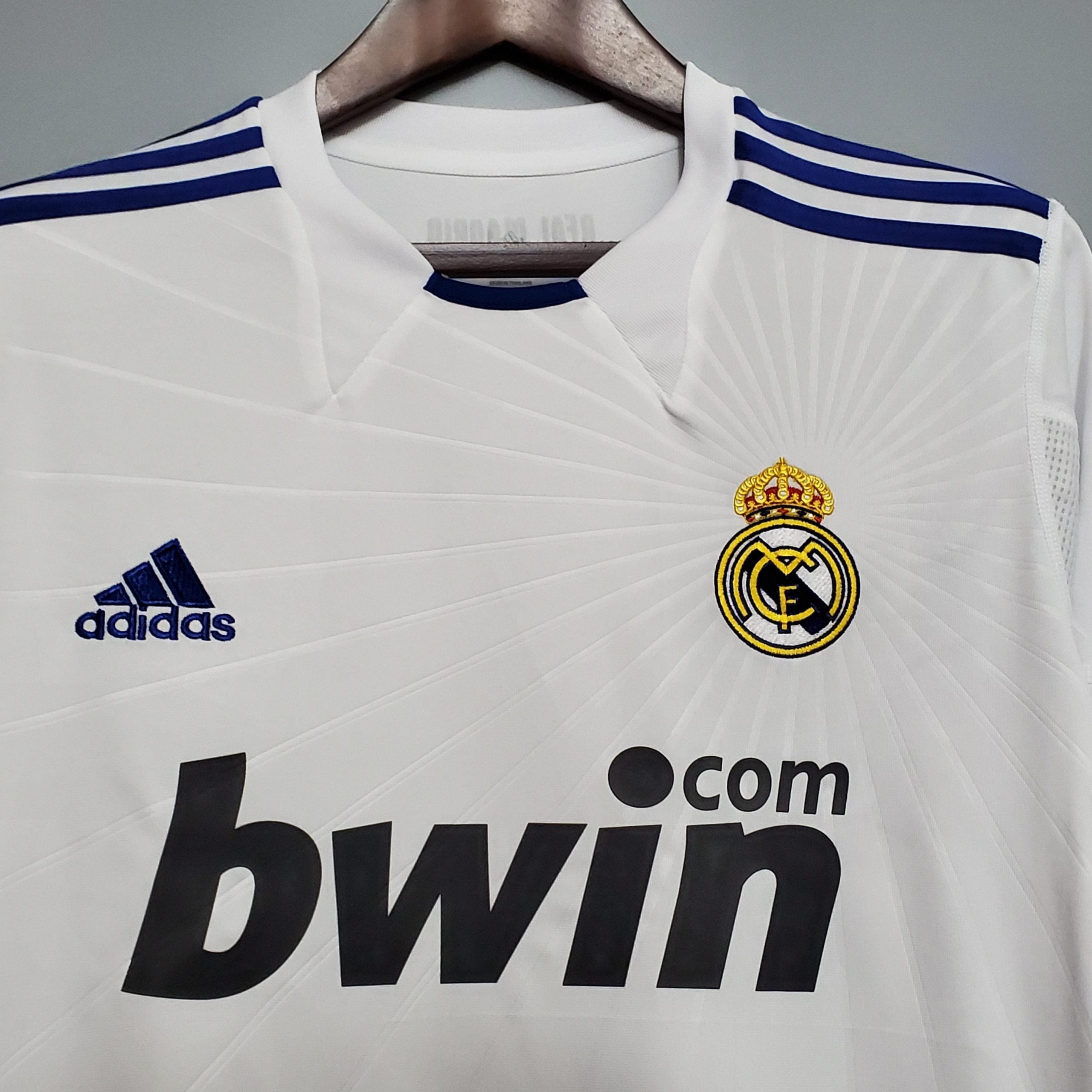 Maglia retro casa Real Madrid manica lunga 2010/2011