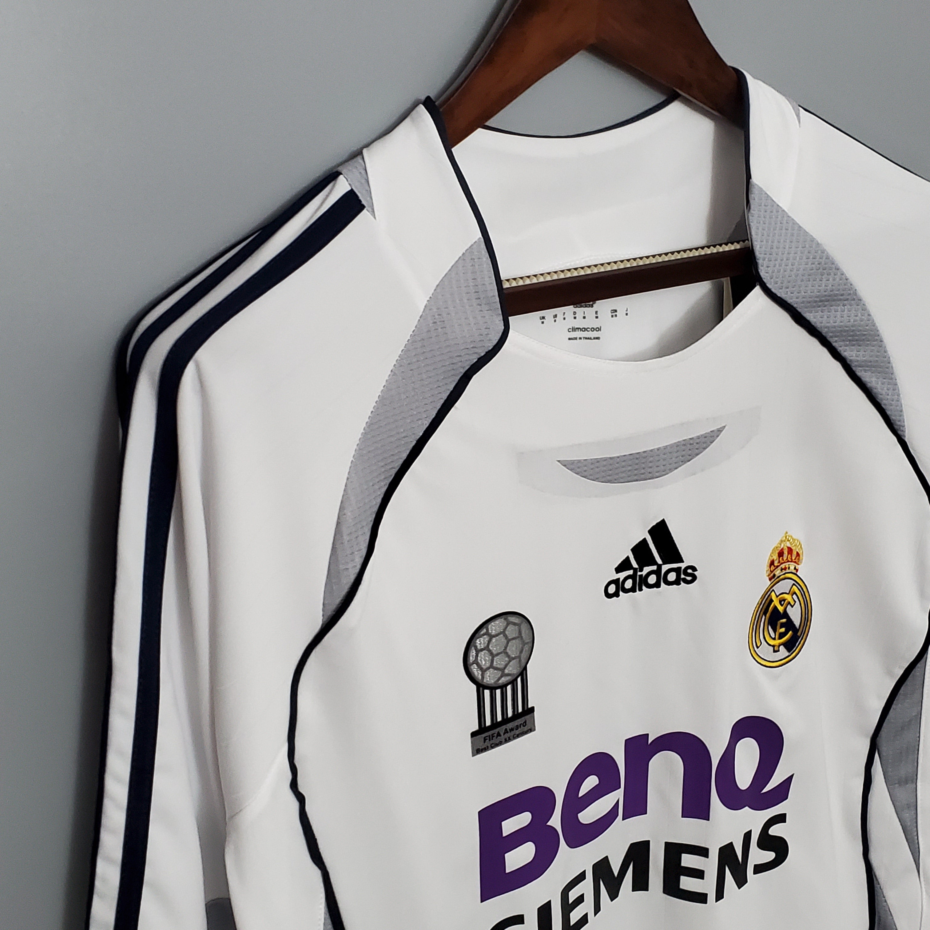 2006-2007 Real Madrid Heimtrikot (Langarm)