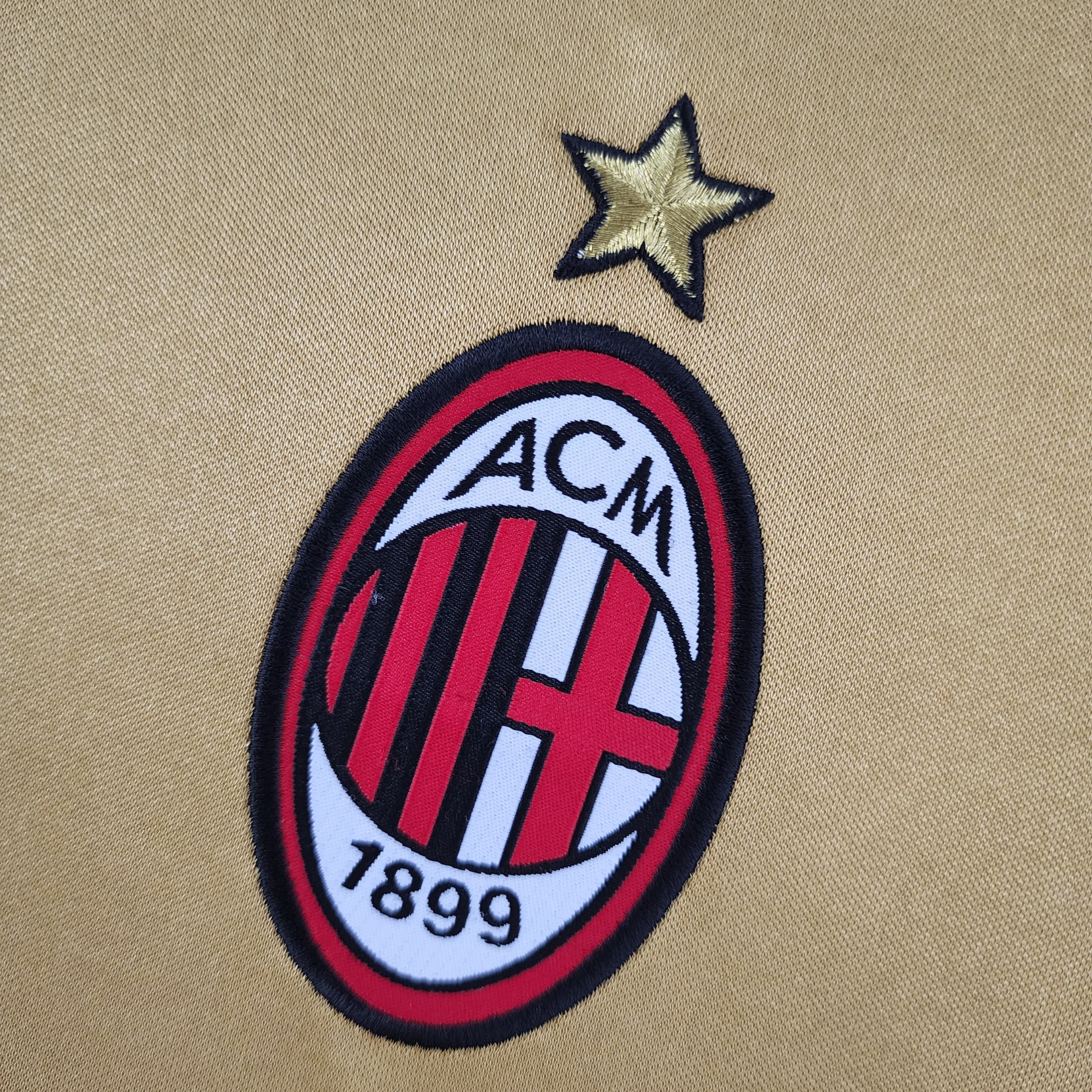 AC Milan Goldenes Trikot 2013/14 Retro