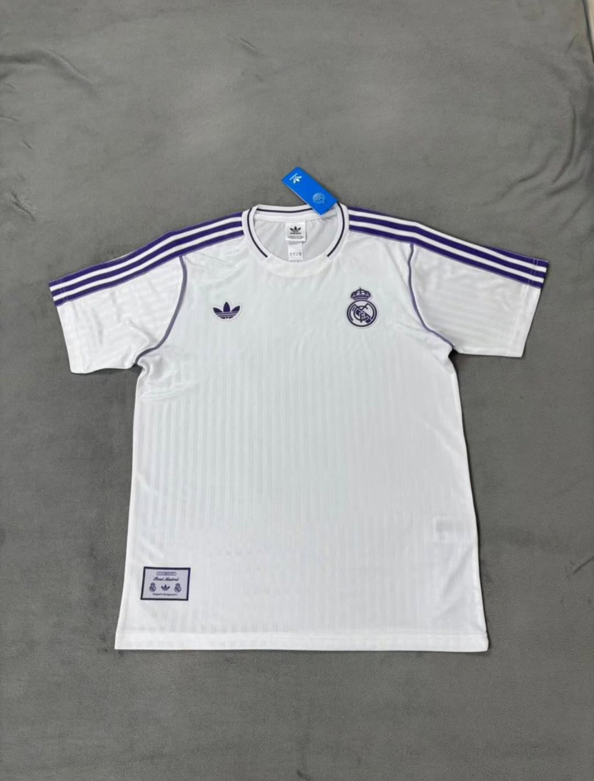Real Madrid Terrace Icons Trikot