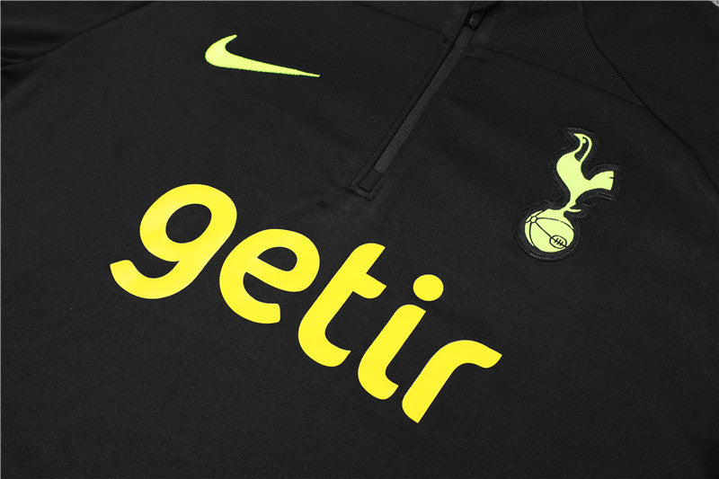 Tottenham Schwarzer Trainingsanzug