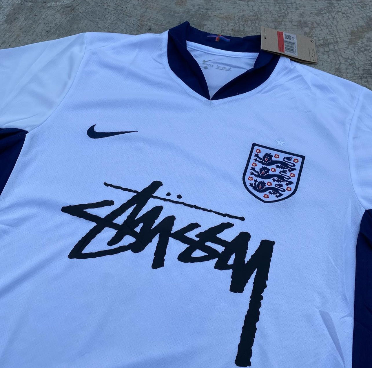 England x Stussy Konzepttrikot