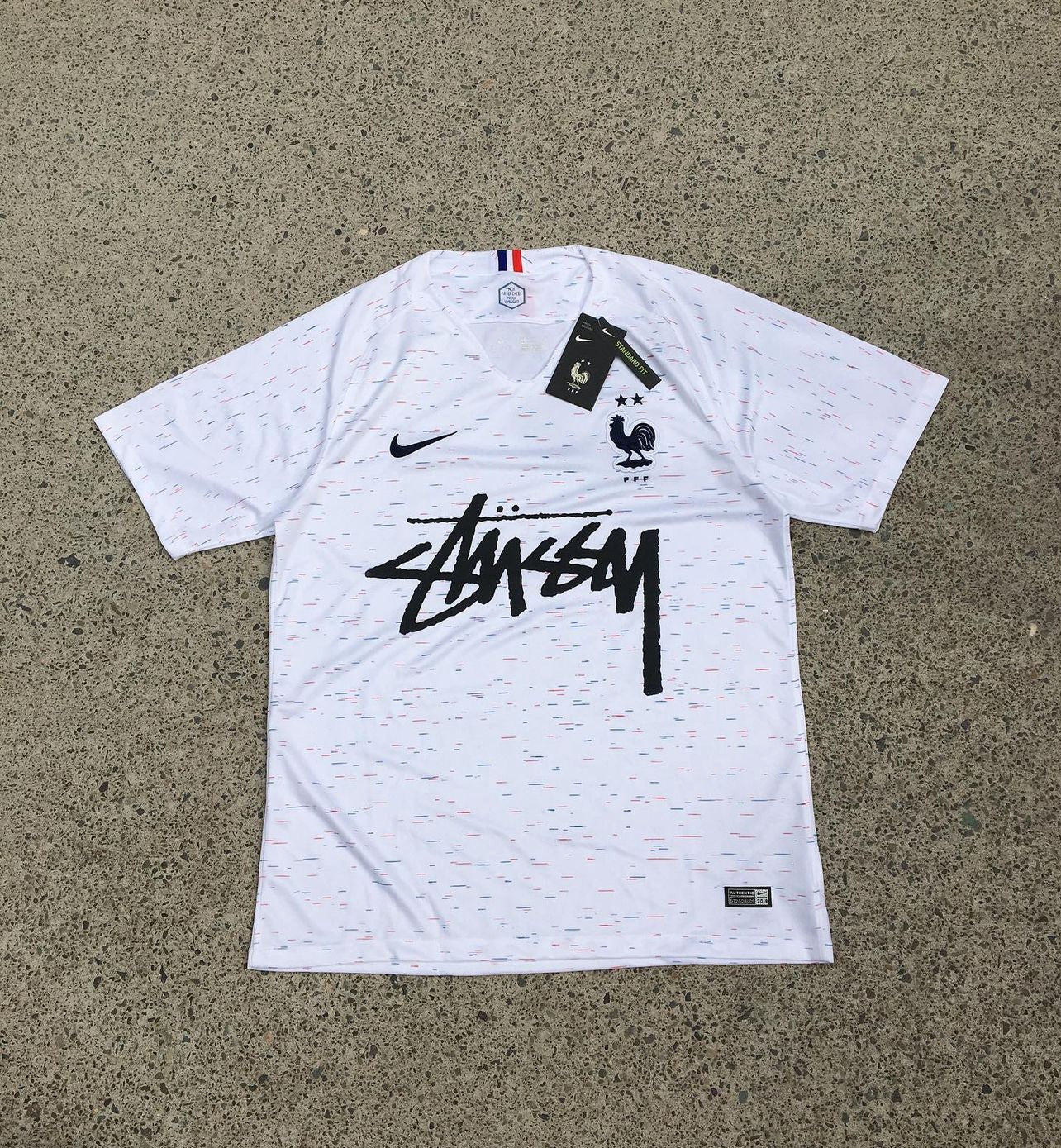 Frankreich x Stussy Spezialedition