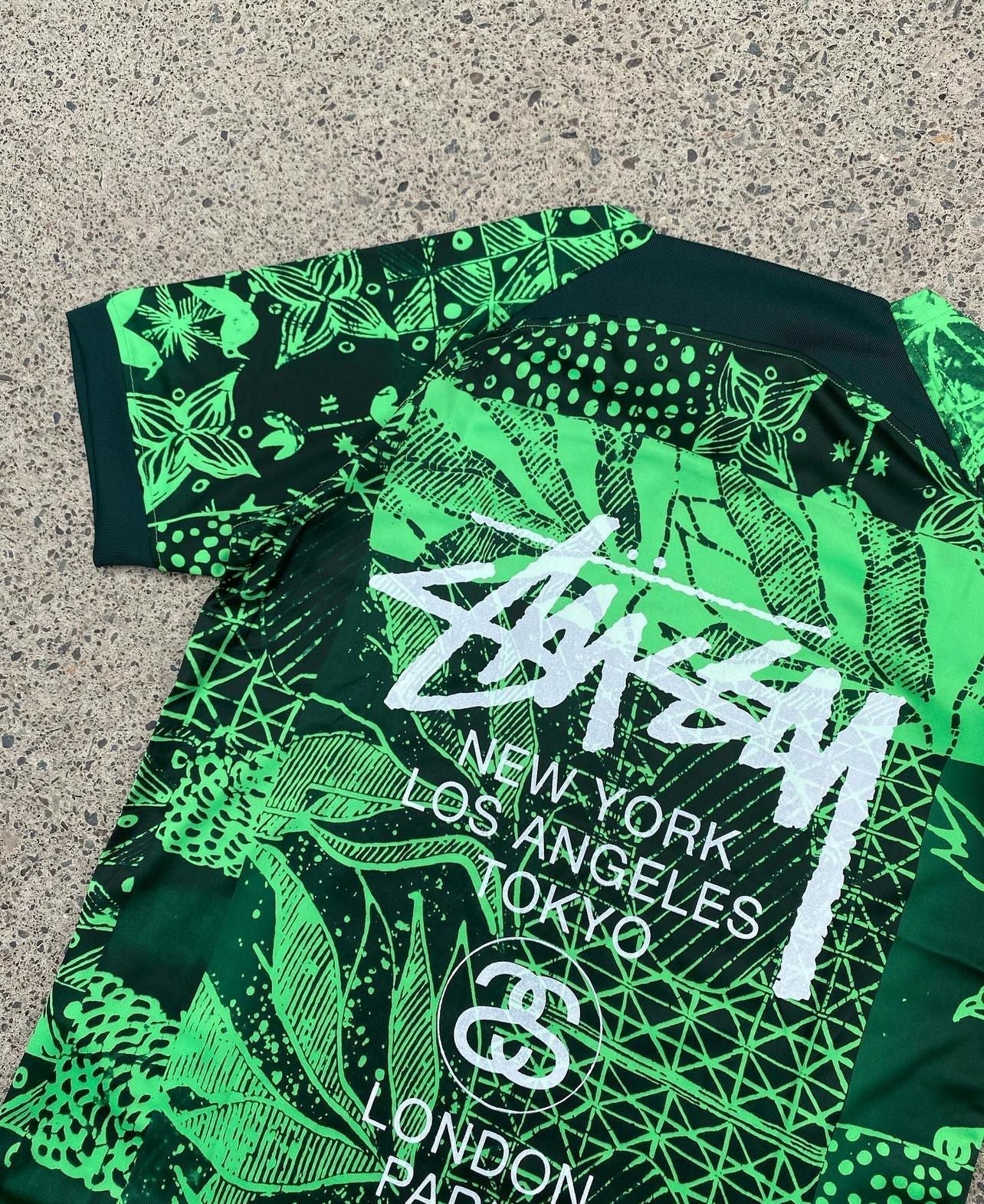 MAGLIA STUSSY X NIGERIA