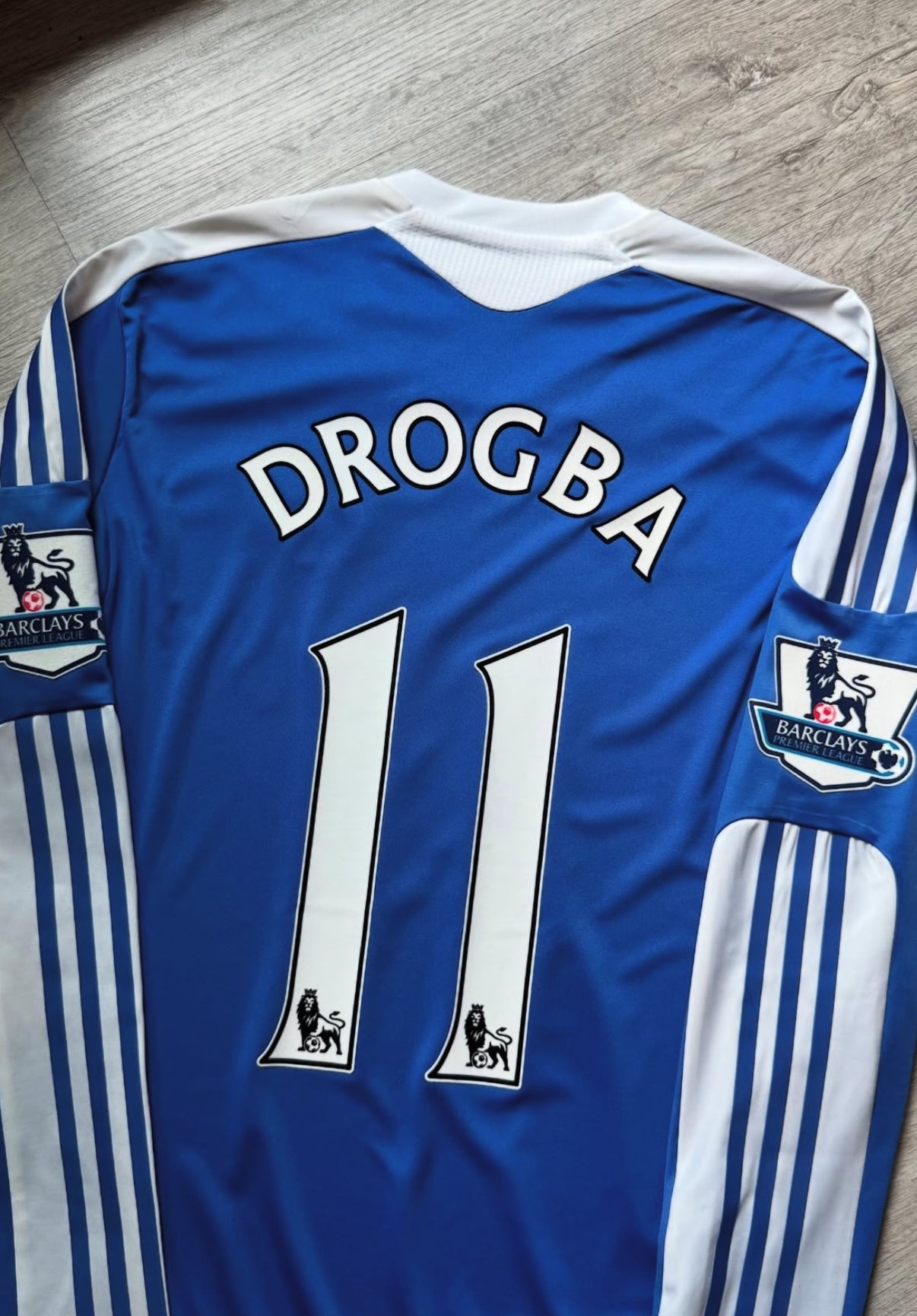Chelsea 2011-2012 Retrotrikot mit langen Ärmeln