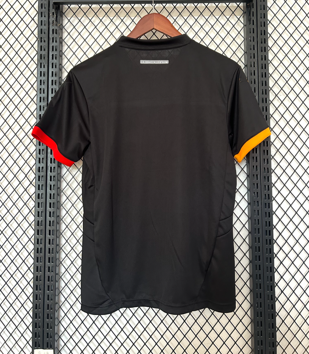 Galatasaray Löwen Spezialedition Trikot