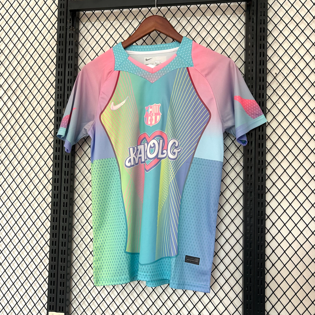 FC Barcelona Karol G Trikot Hellblau Spezialedition