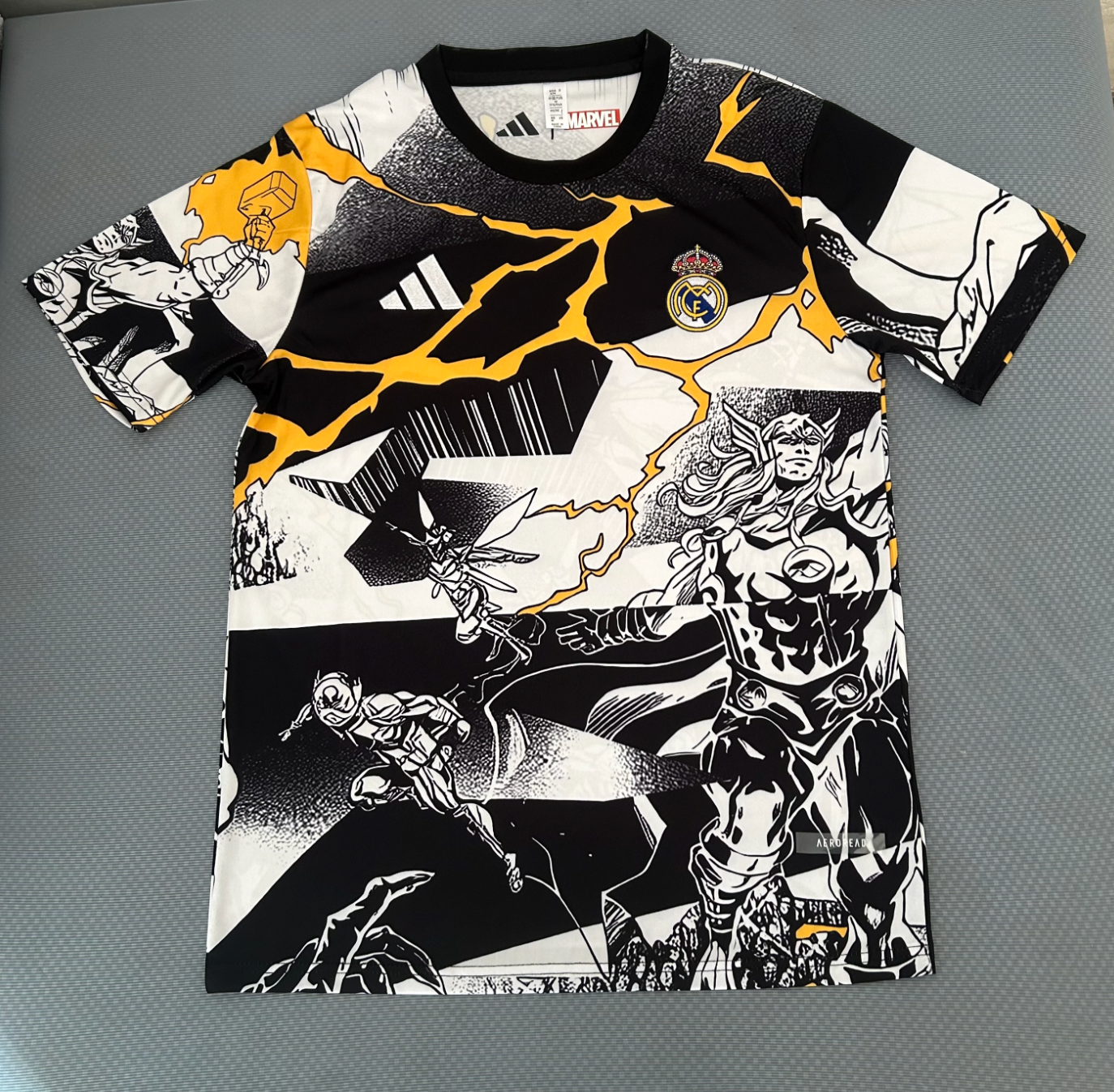 Real Madrid Avengers Sonderedition Trikot 2026