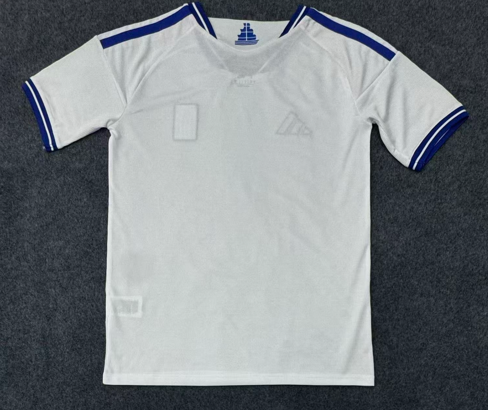 Camiseta local de Grecia 2026