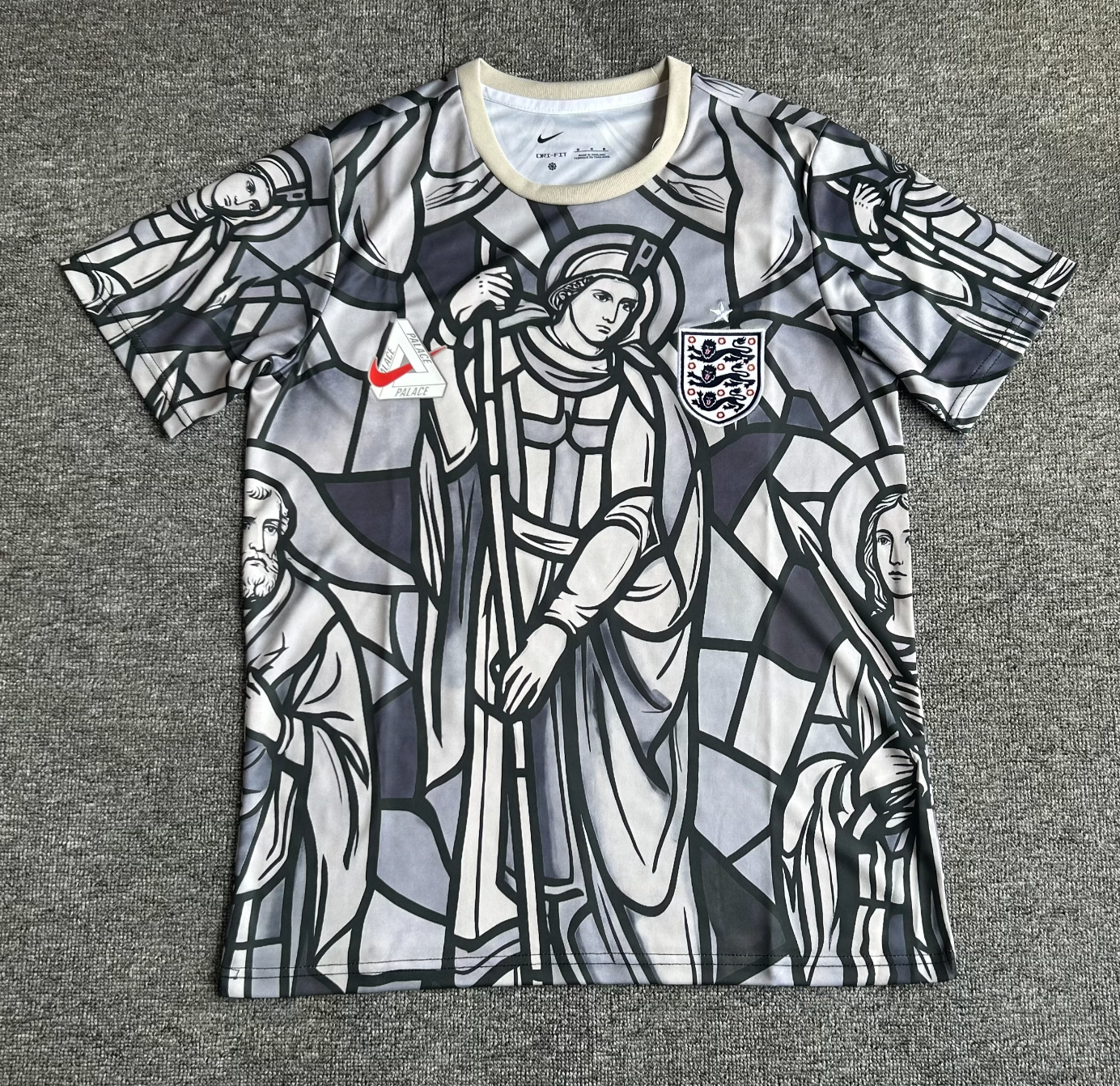England x Palace Sonderedition Trikot