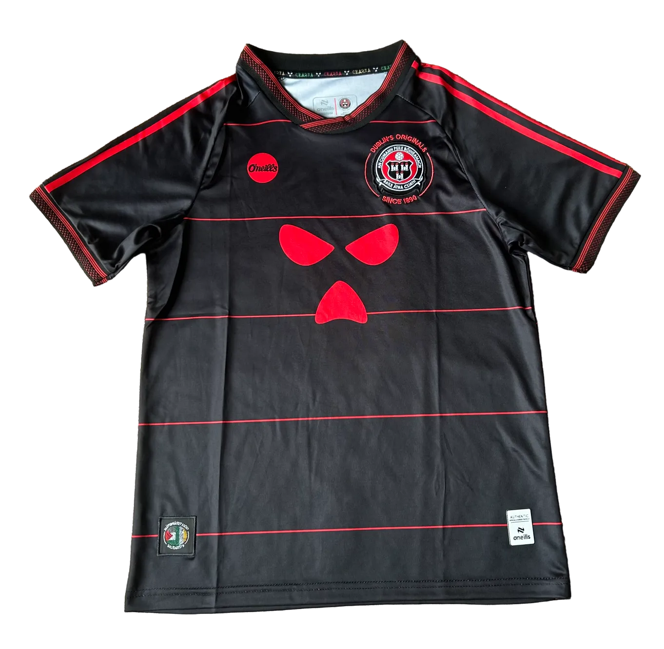 Bohemian FC x Kneecap Trikot 2026