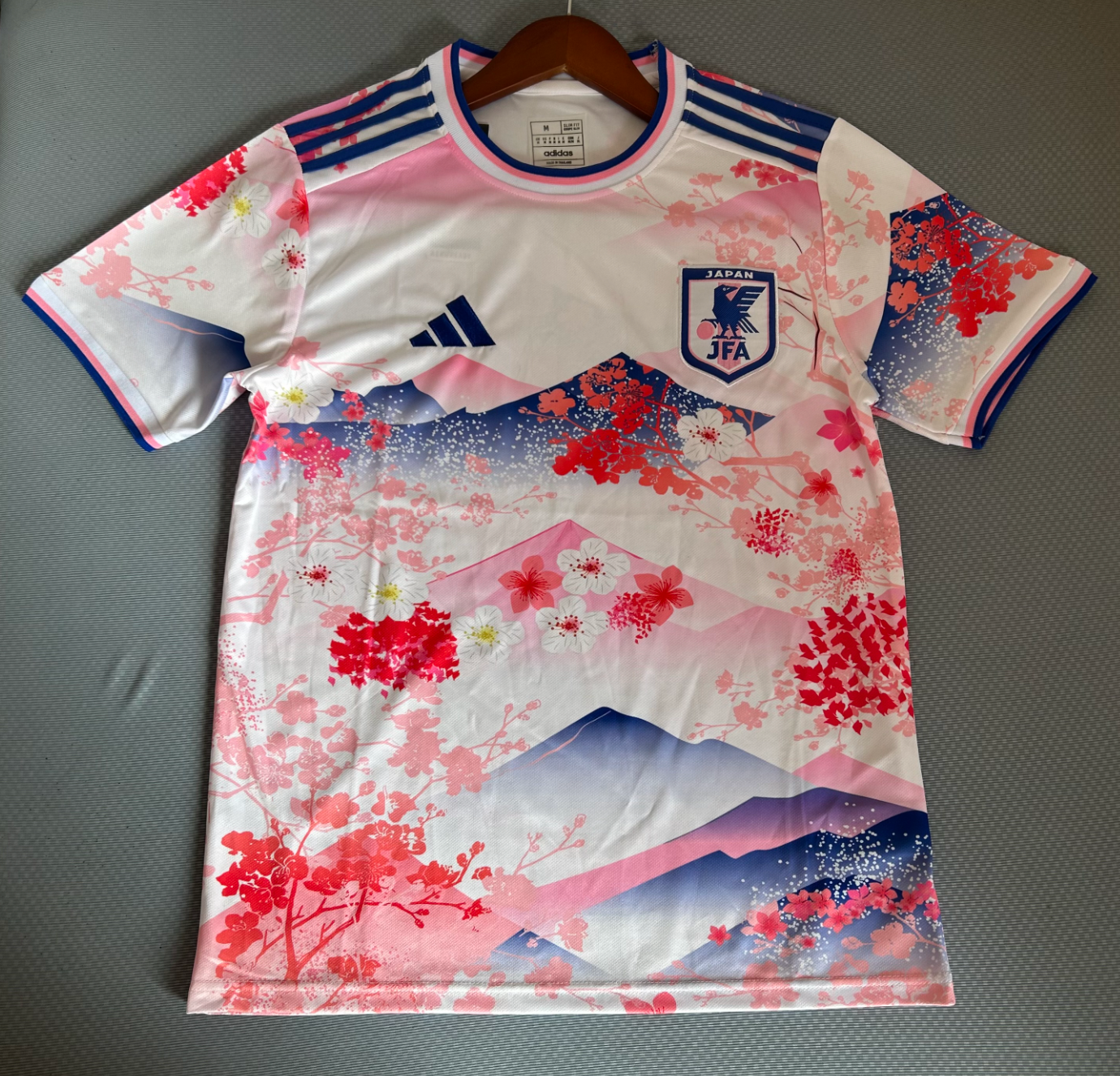 Edición Especial Japón Jersey rosa 2024 / 2025