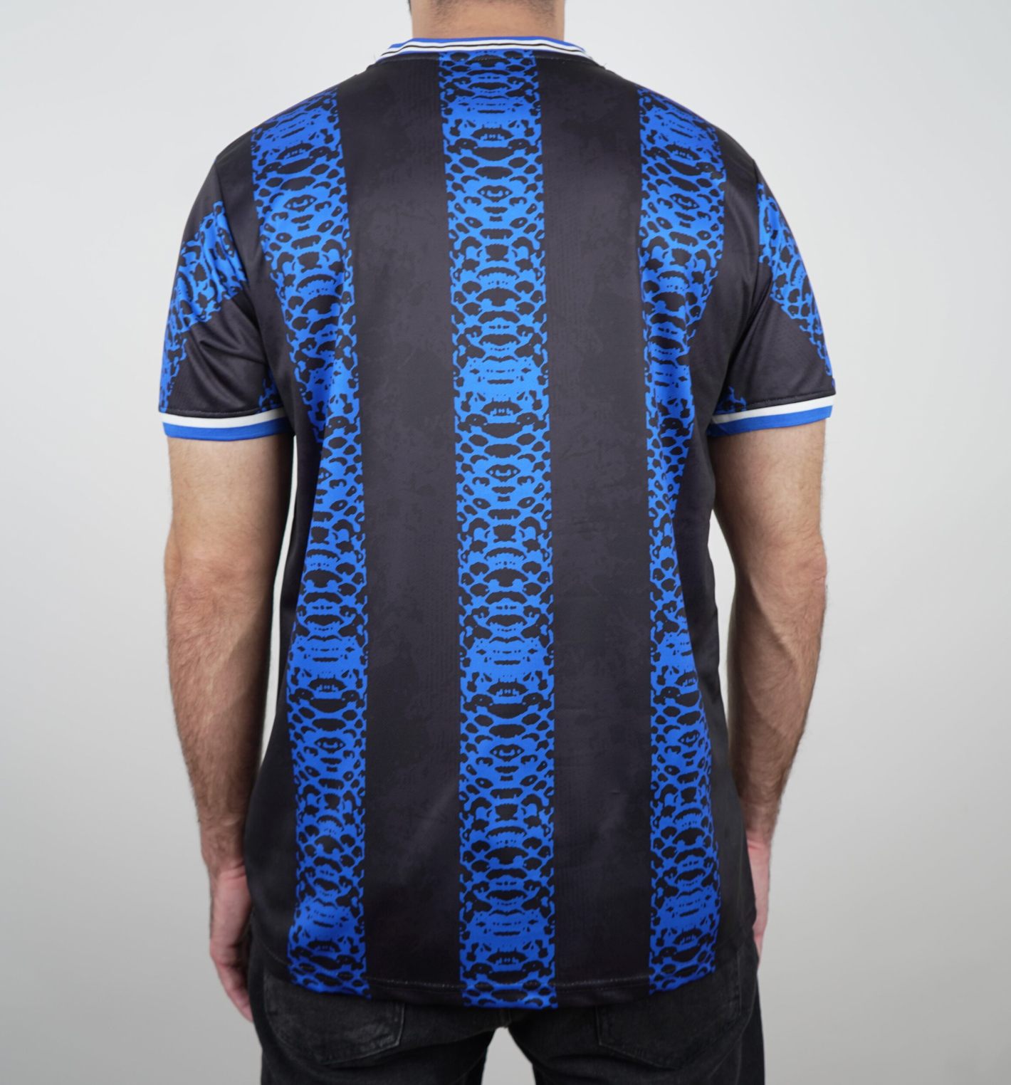 Inter Mailand Kobra-Trikot 24/25