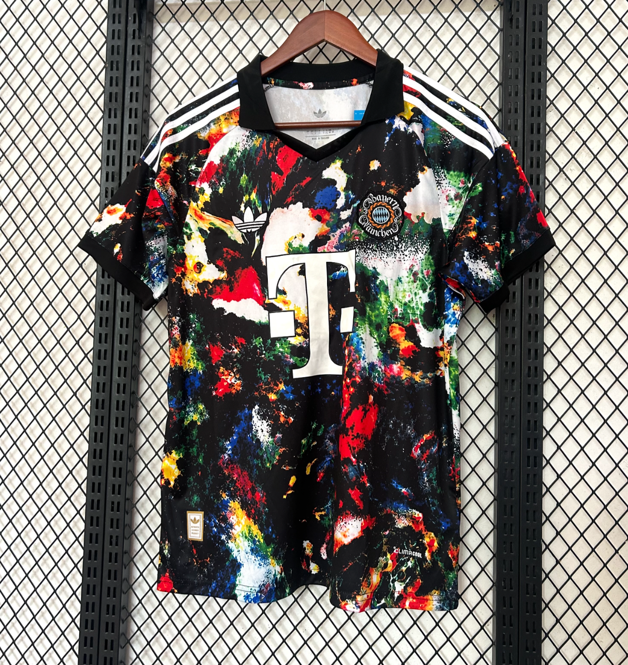 Maglia Oktoberfest Bayern Monaco 2026/2027