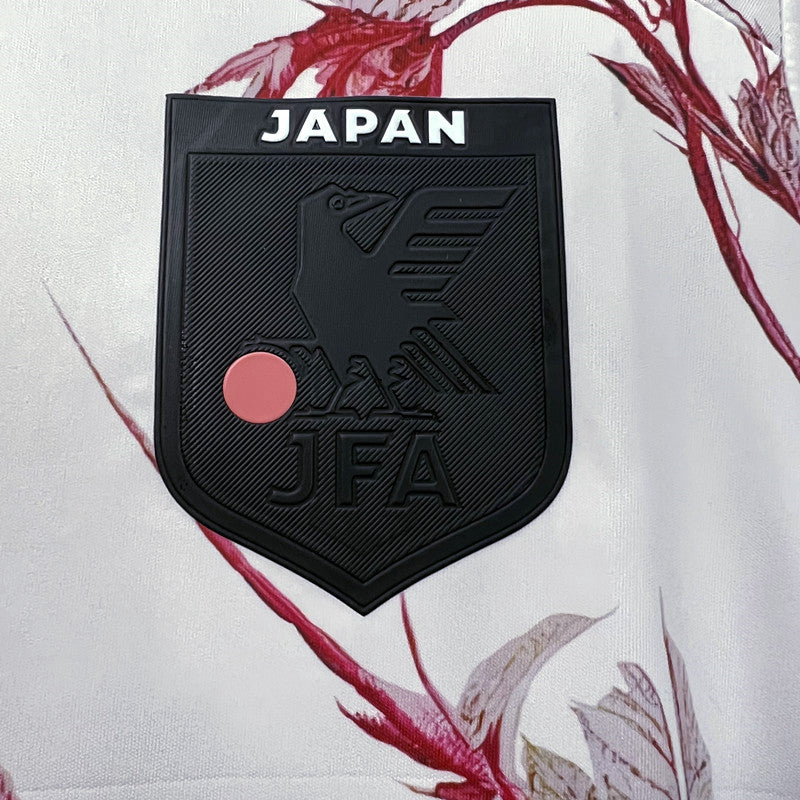 Japan 23-24 | Weiß | Rosen-Version