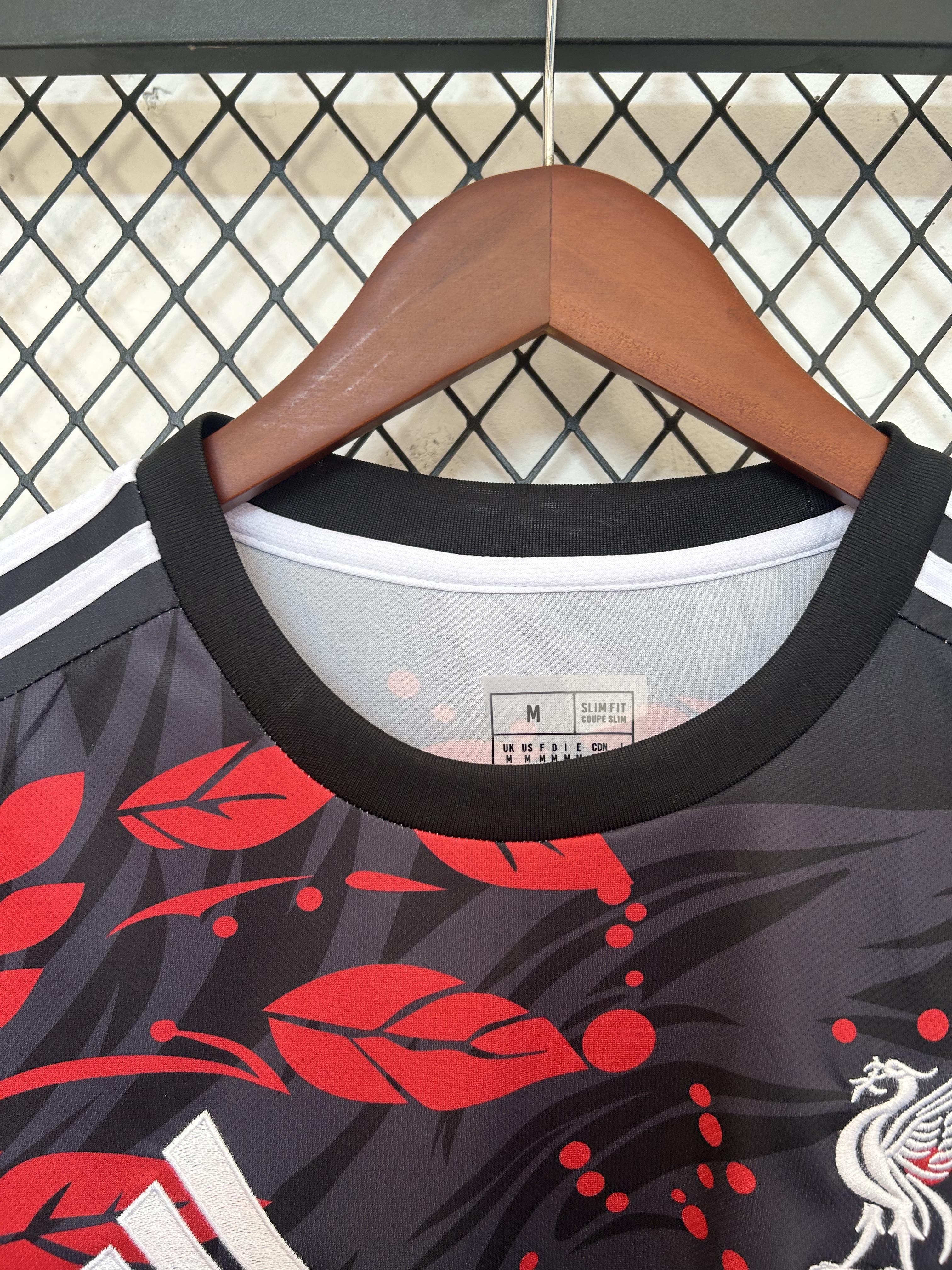 Liverpool „Eternal Blaze“ Sondertrikot