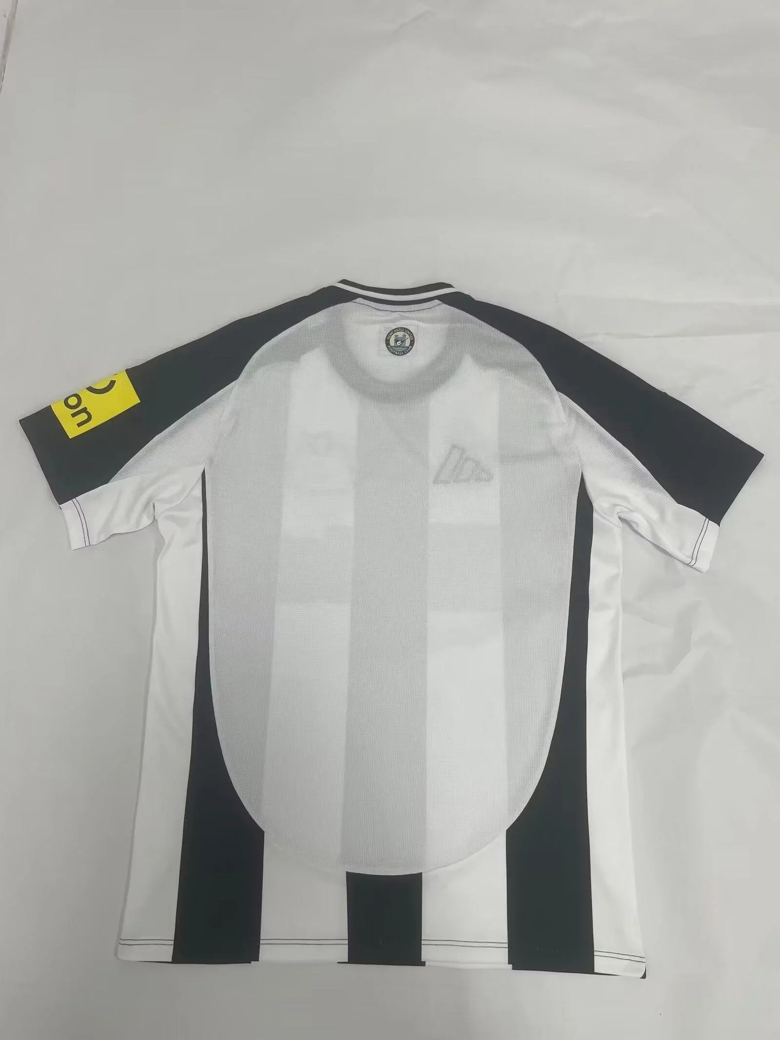 Newcastle United 2024/2025 Heimtrikot