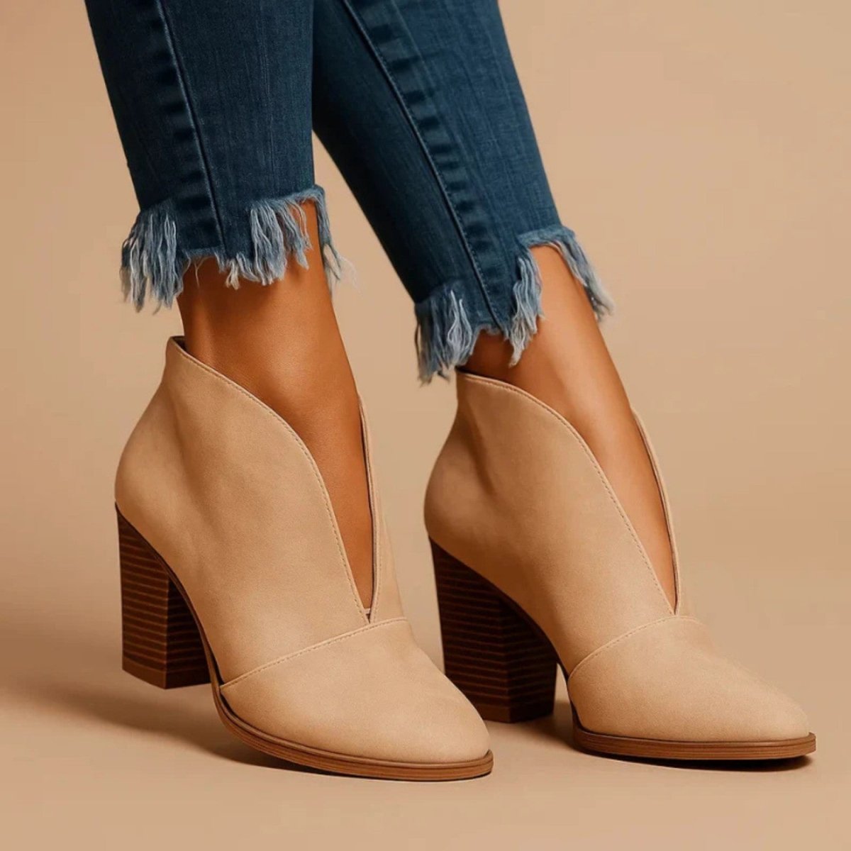 Chic Almond Toe Ankle Boots