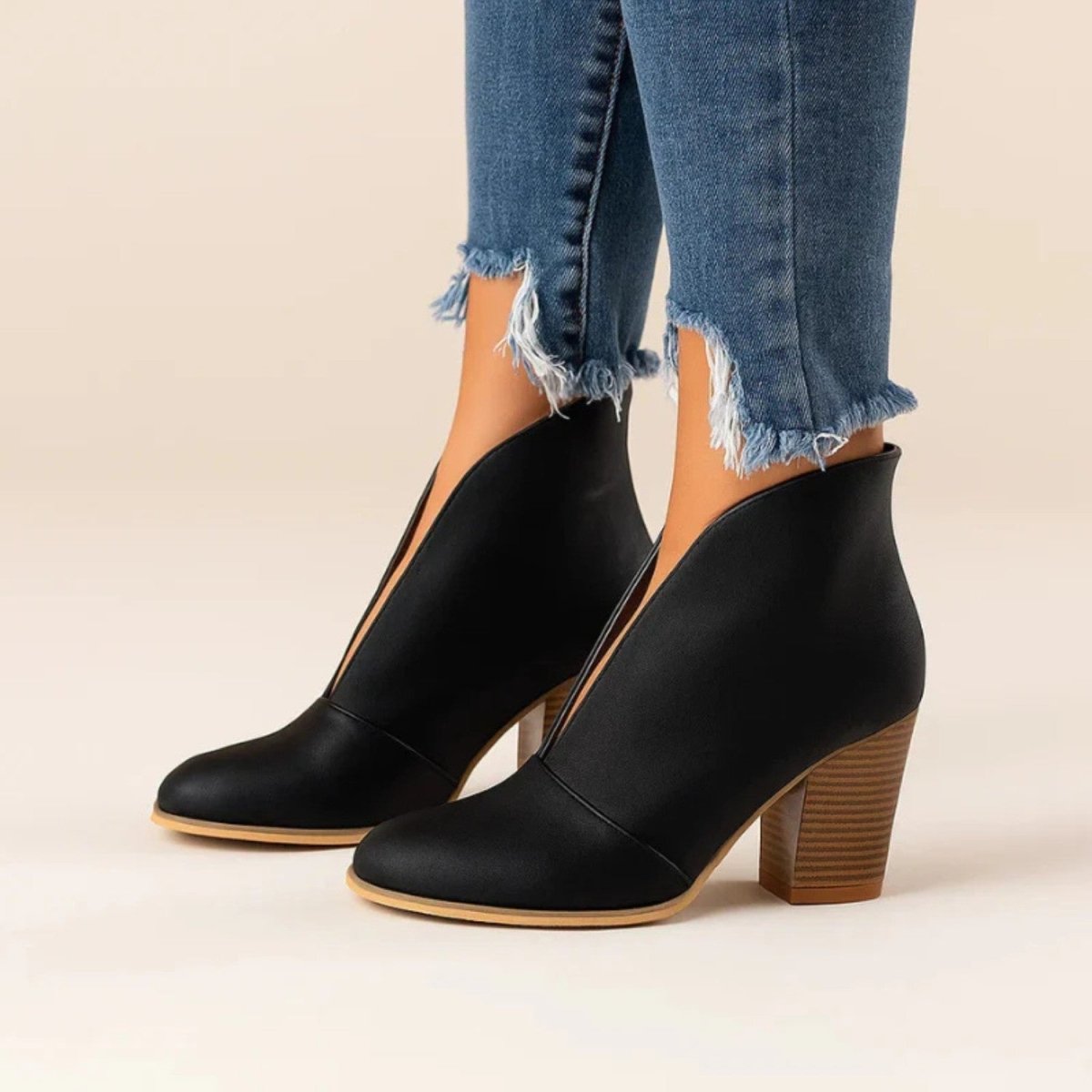 Chic Almond Toe Ankle Boots