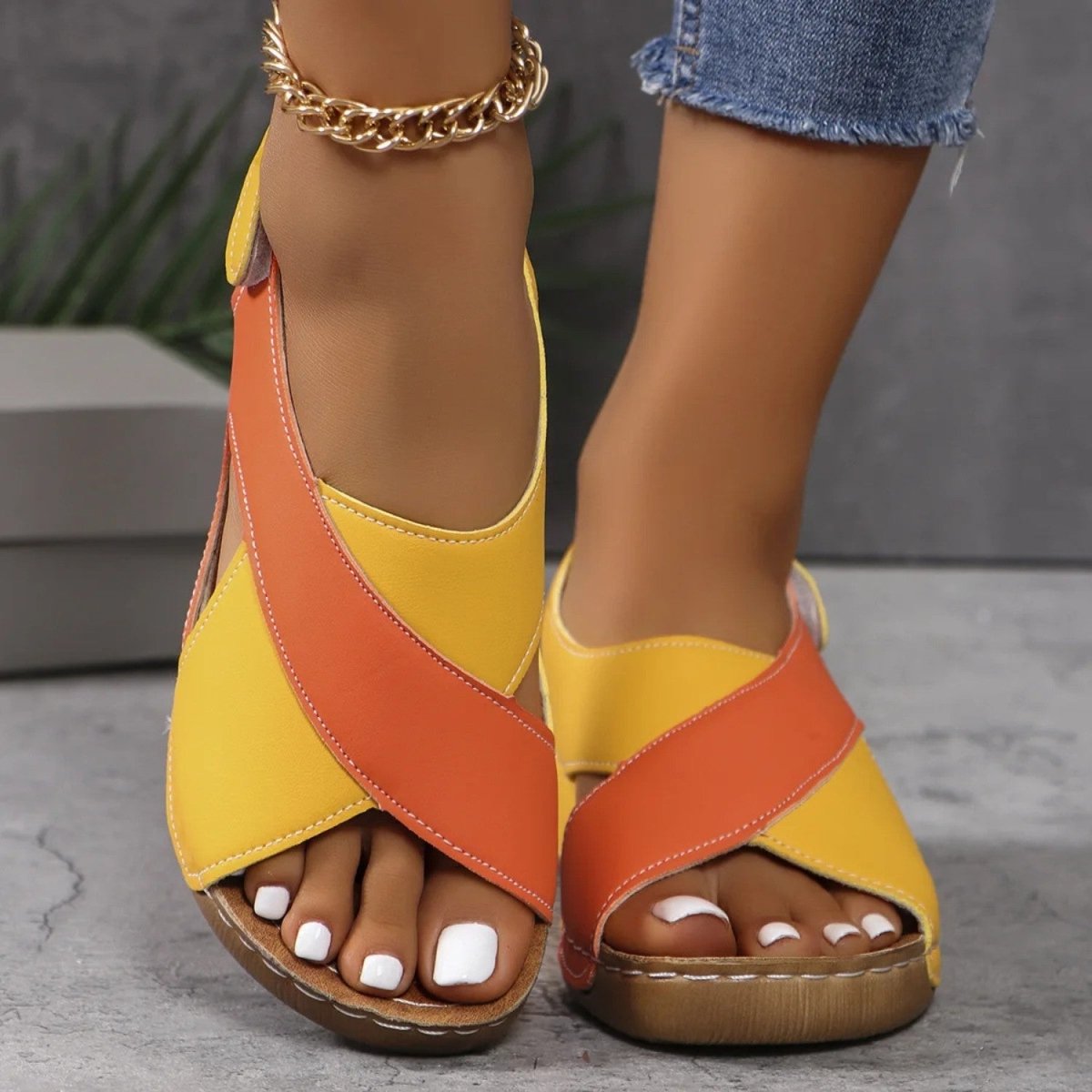 Comfortable Adjustable Wedge Sandals