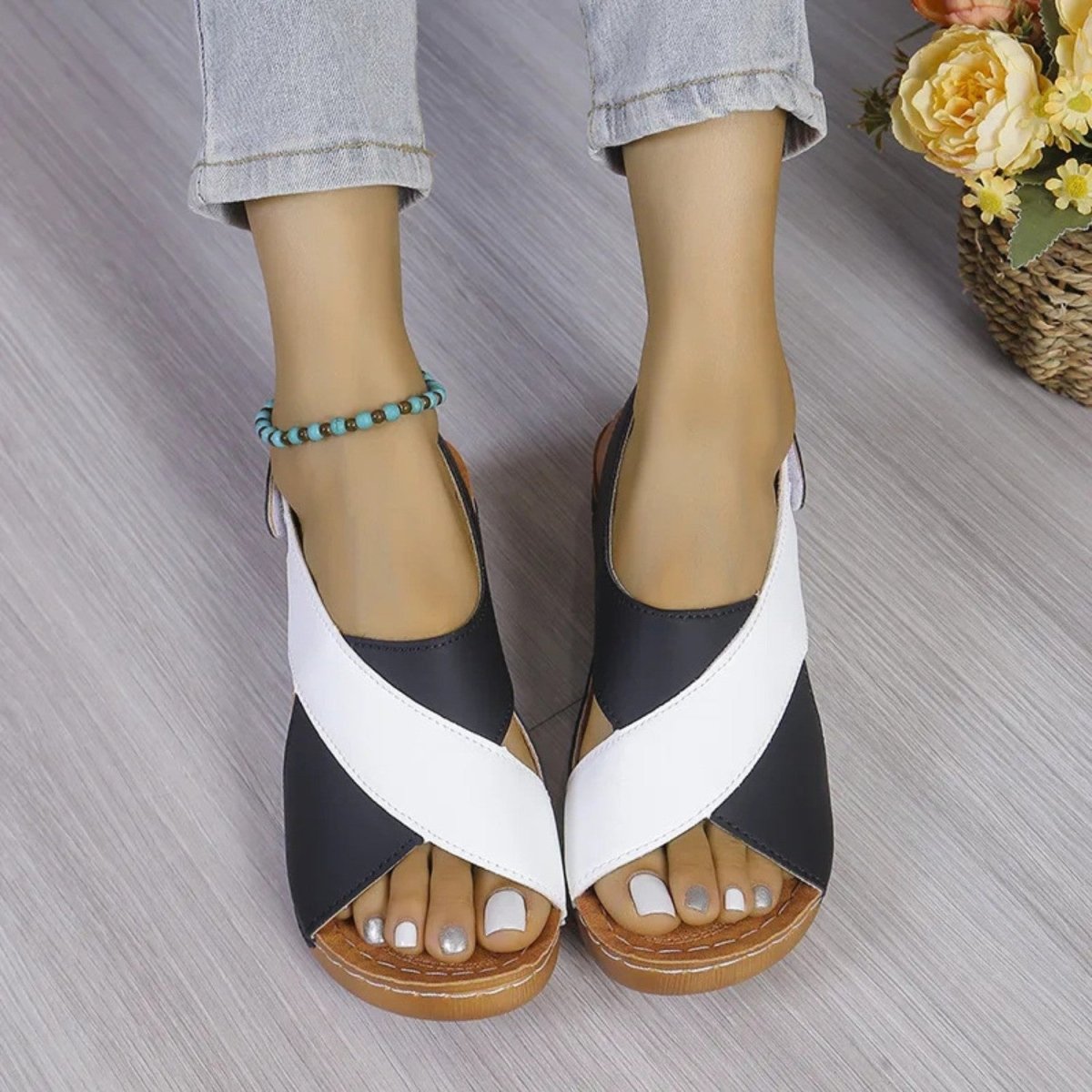 Comfortable Adjustable Wedge Sandals