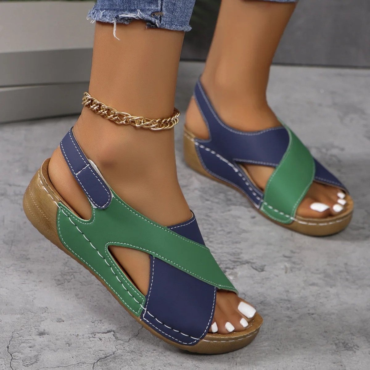 Comfortable Adjustable Wedge Sandals