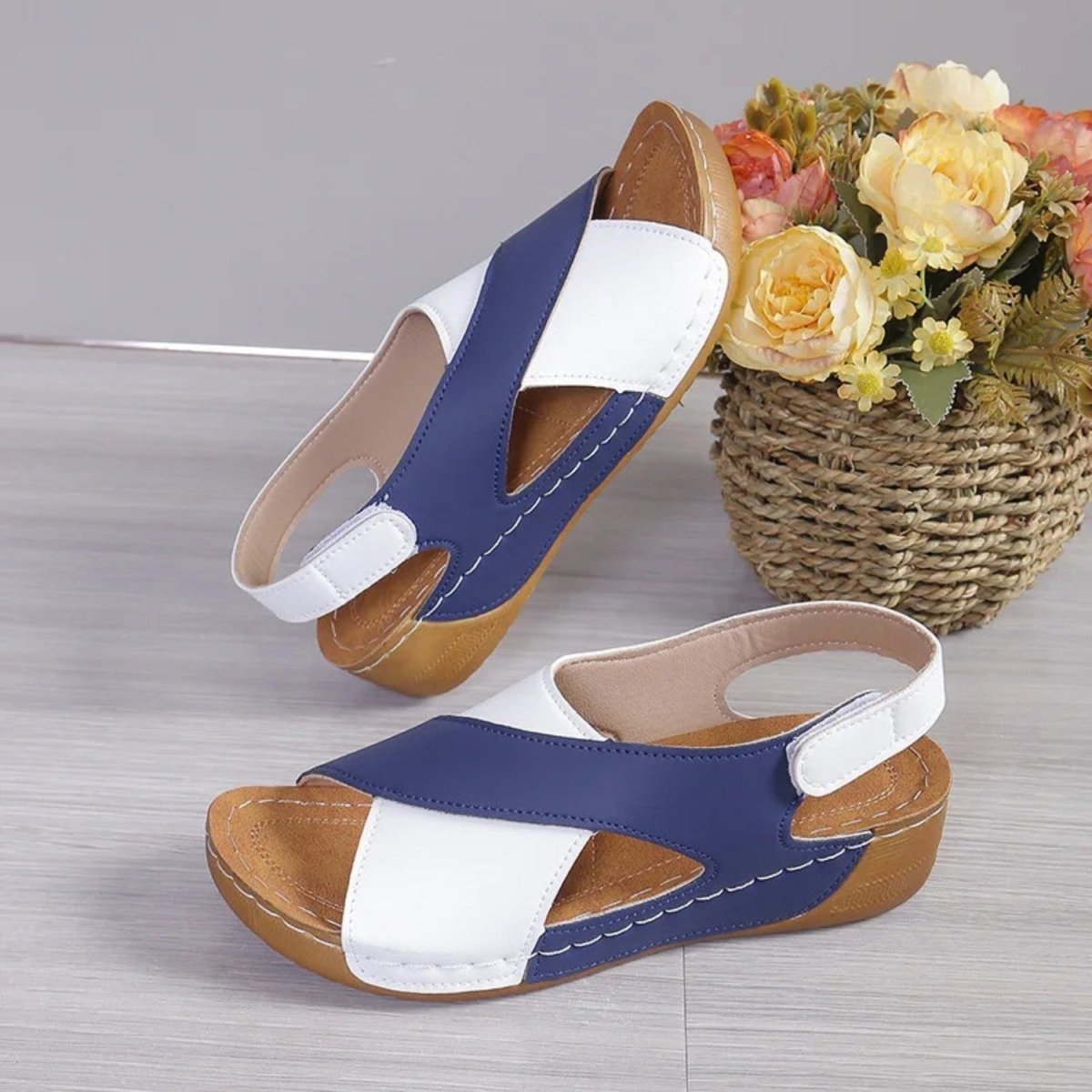 Comfortable Adjustable Wedge Sandals
