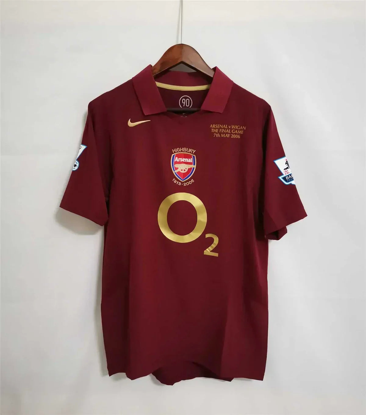 Equipamento Retro Arsenal 2005-2006 - Edição Despedida Highbury
