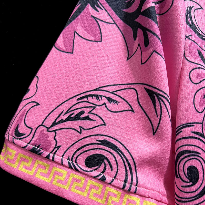 ITALIEN x VERSACE Konzept-Kit Pink