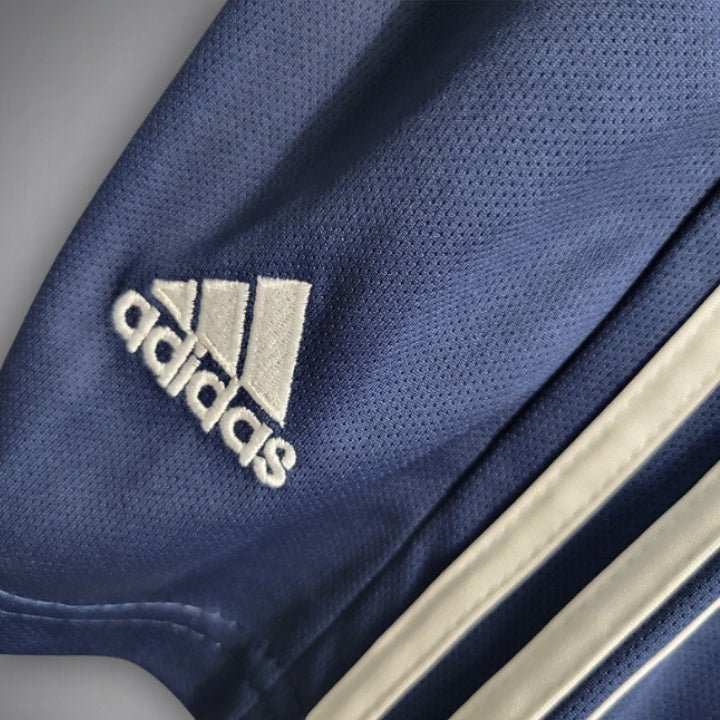 Real Madrid Weißes Drachen-Kindertrikot