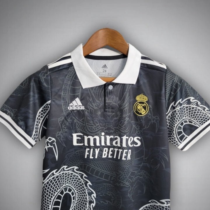 Real Madrid Spezielles Schwarzes Drachen-Trikot