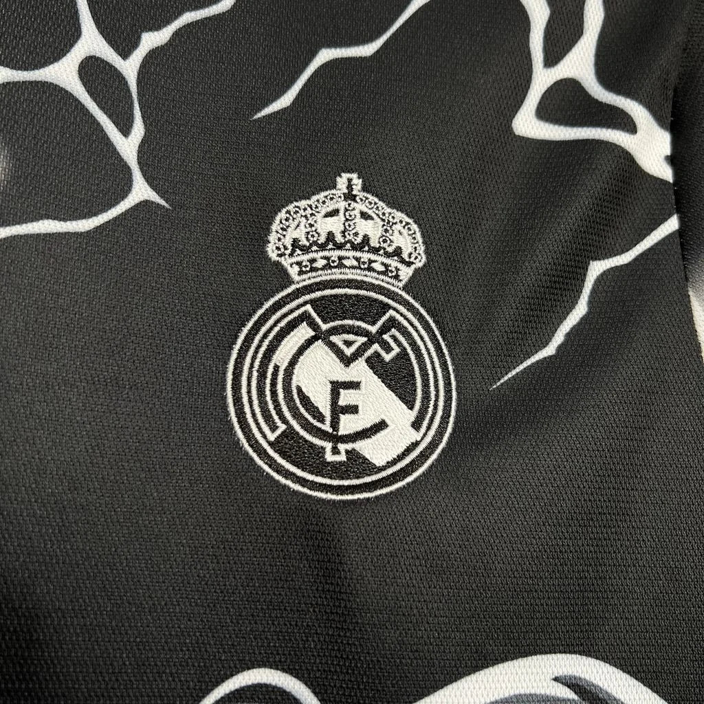Real Madrid 24/25 Maglia edizione speciale Pantera nera