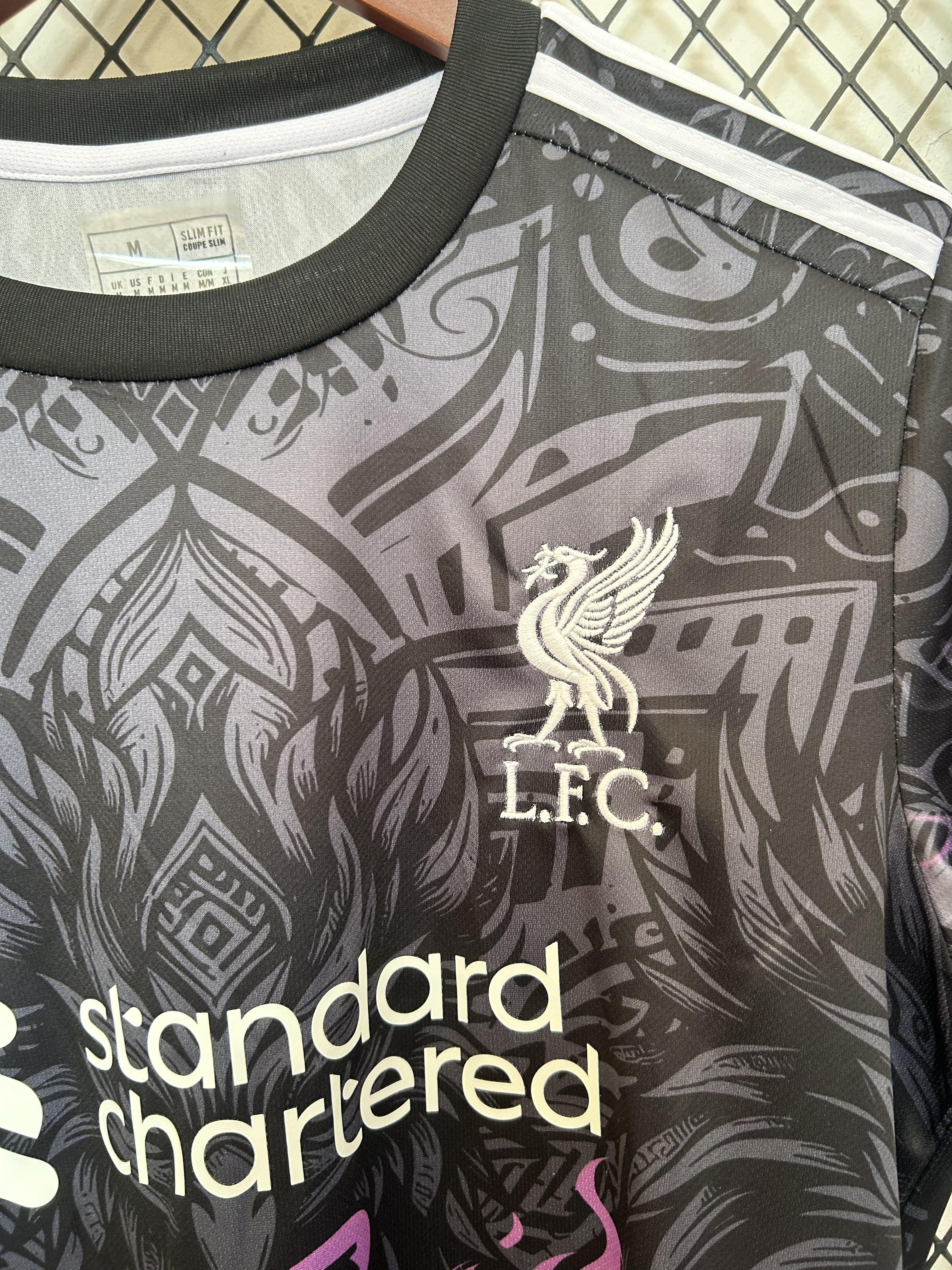 Liverpool Lila Adler Phönix Sondertrikot