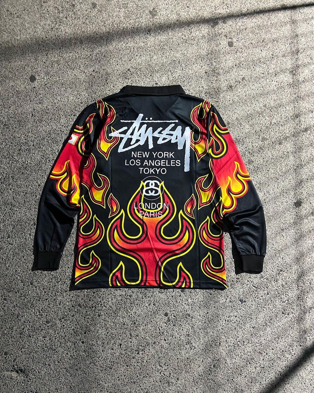 JAPAN RETRO FEUER X STUSSY LIMITIERTE AUSGABE