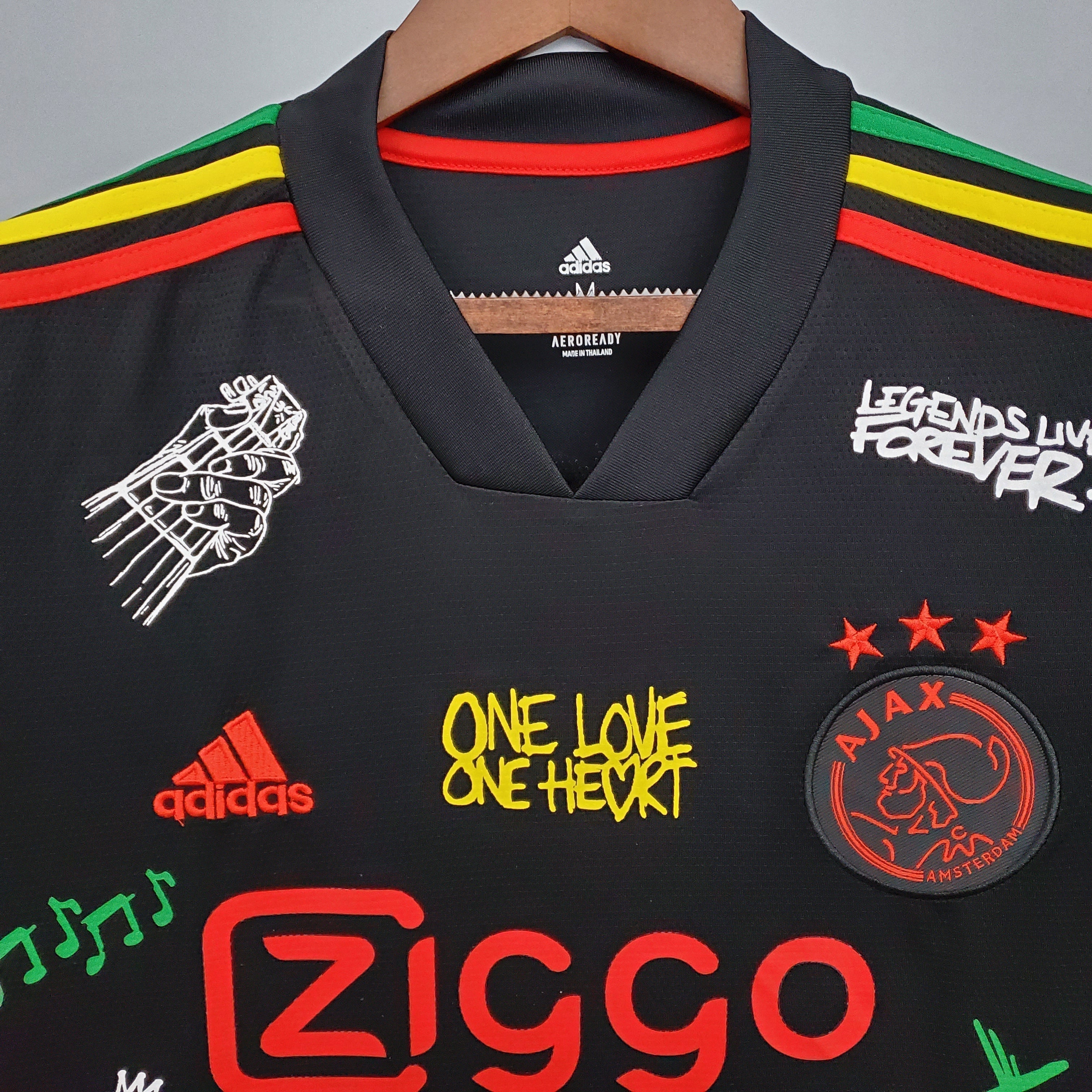 Ajax Bob Marley Spezialausgabe Trikot
