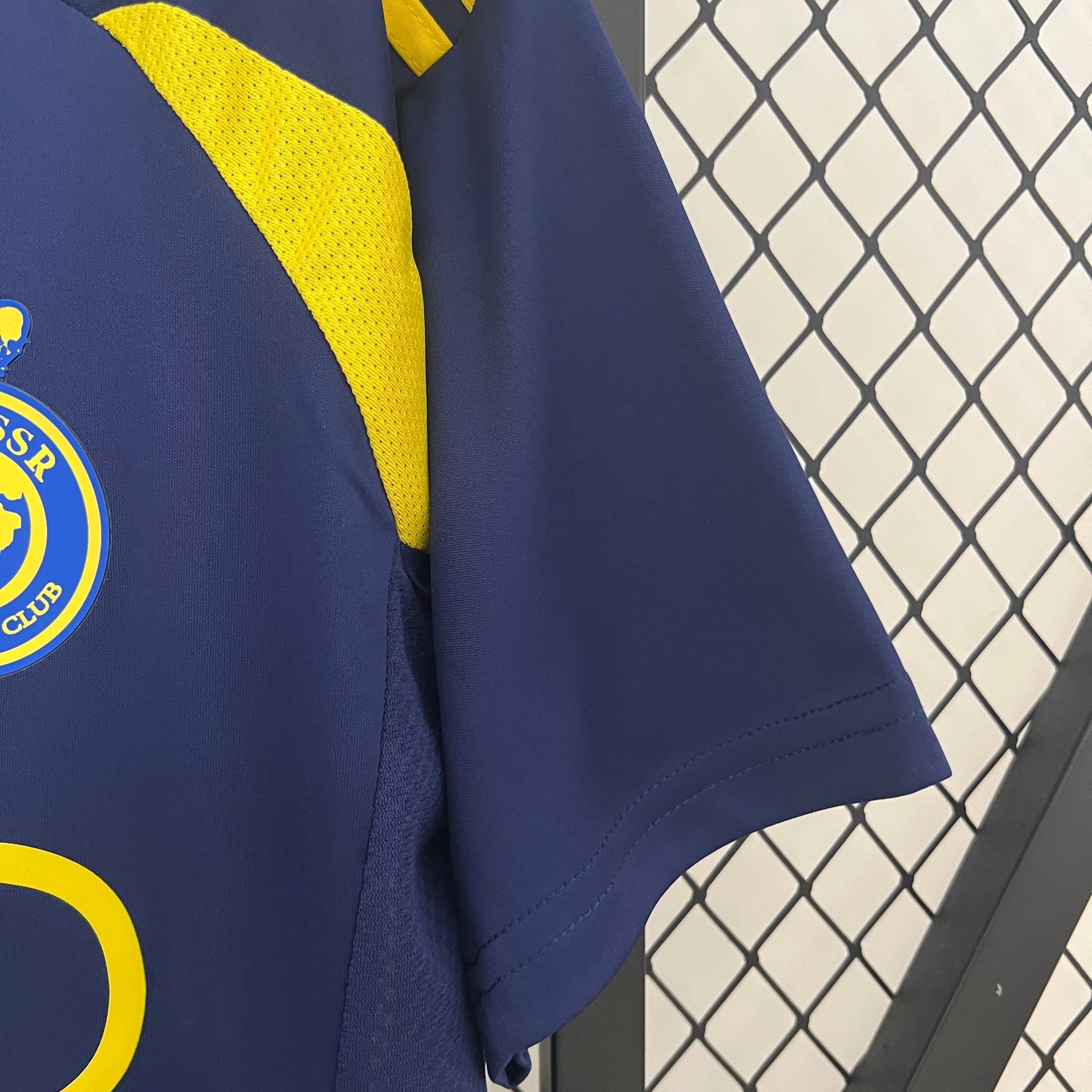 Al-Nassr 24-25 Auswärtstrikot