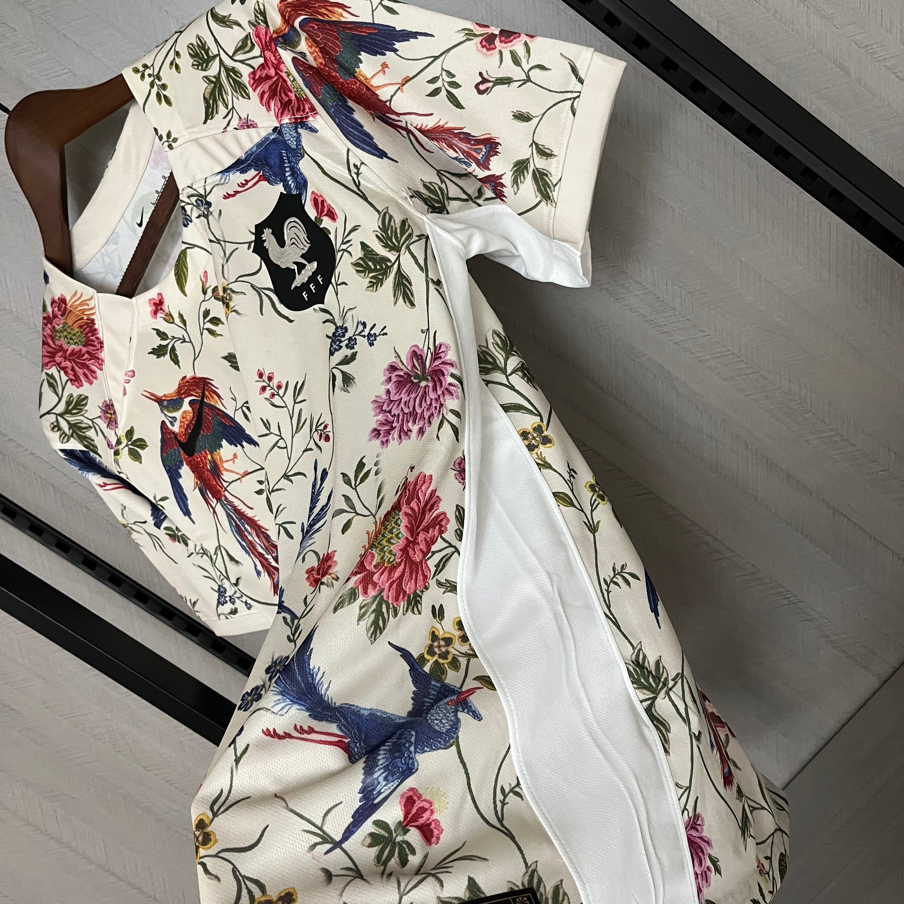 Frankreich X Dior Blumen Sonderedition Trikot