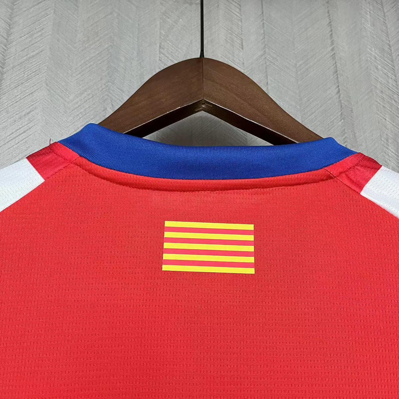 Girona Heimtrikot 23-24