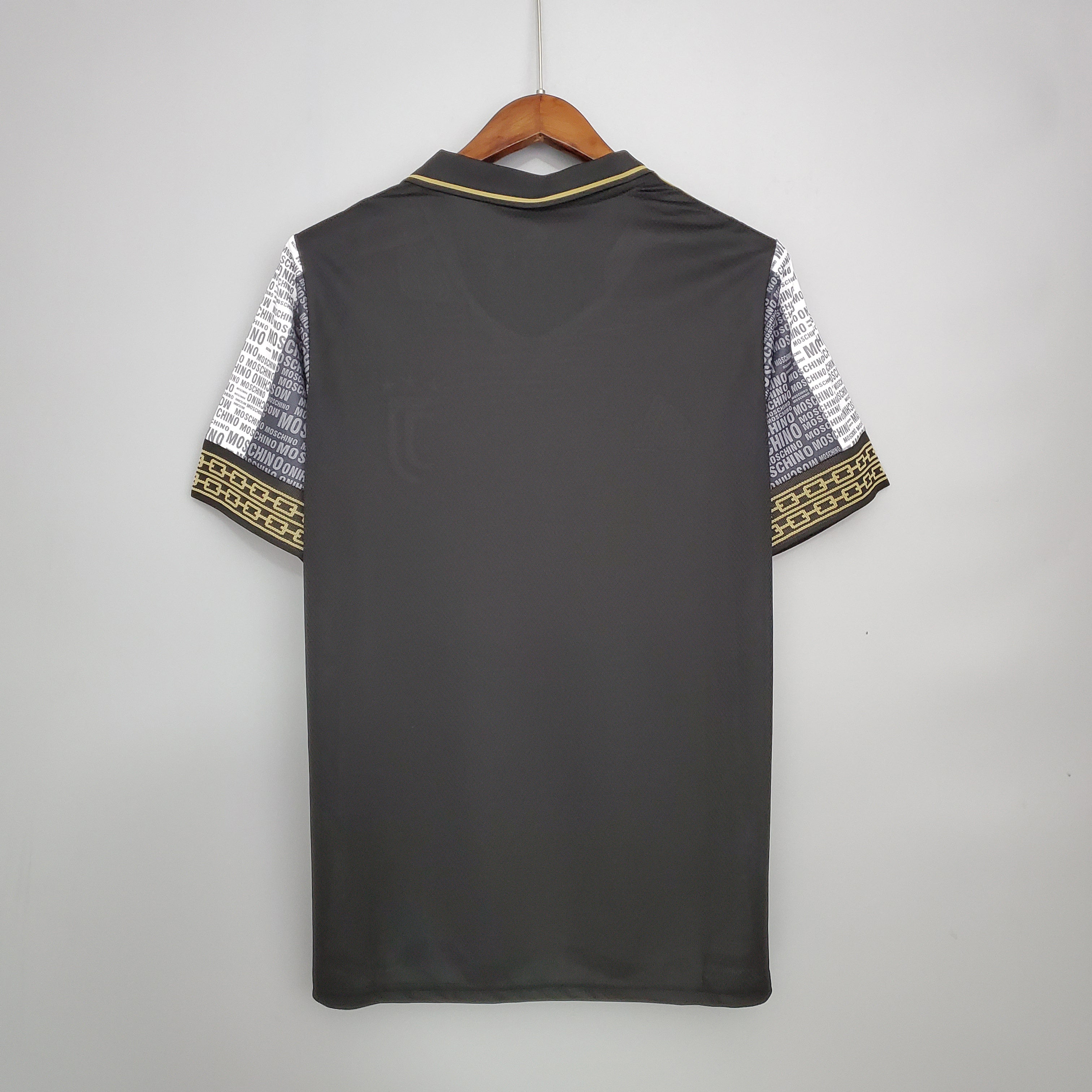 Juventus X Moschino Sonderdesign 21/22