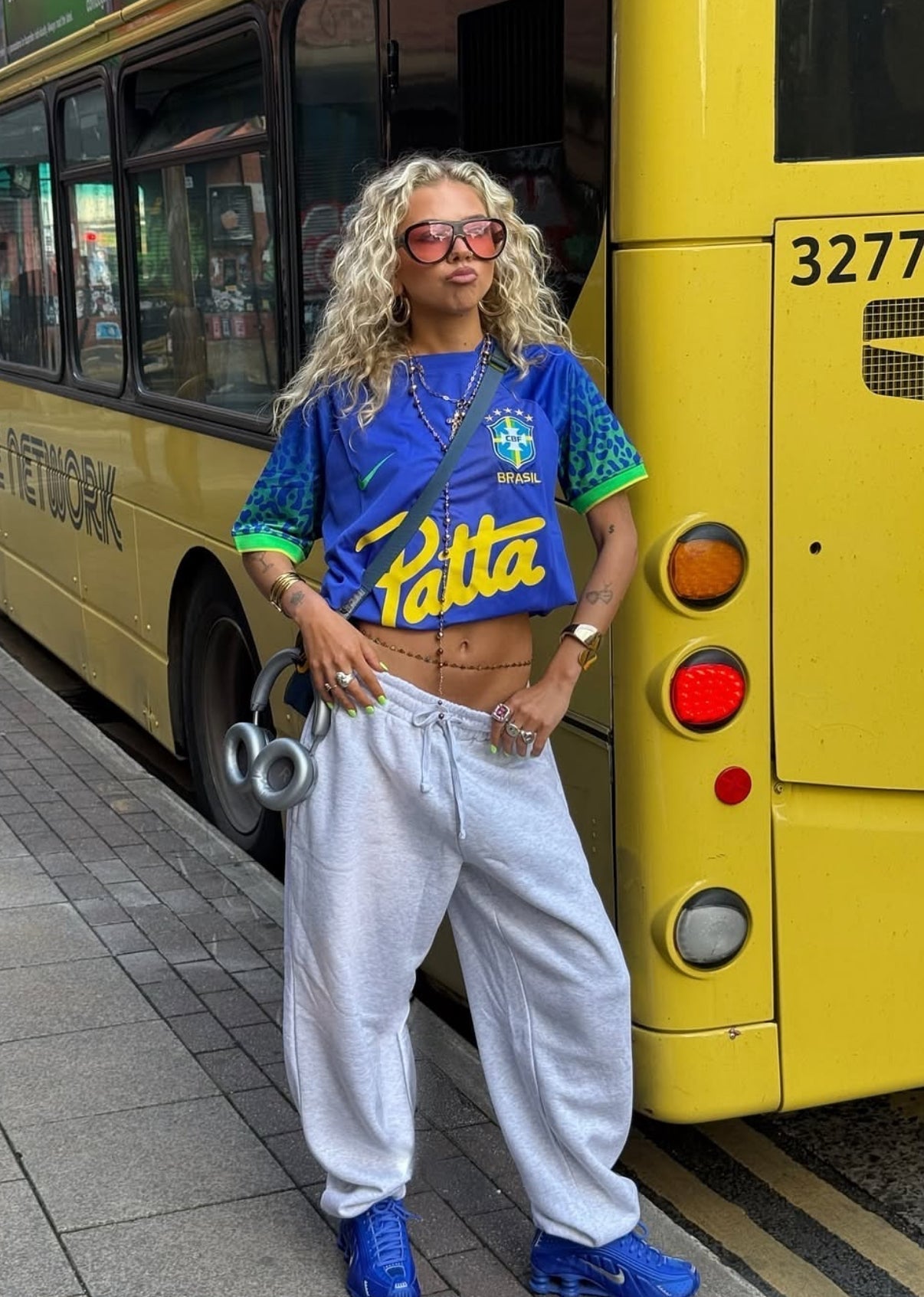 Brasilien x Patta Sonderedition Blaues Trikot