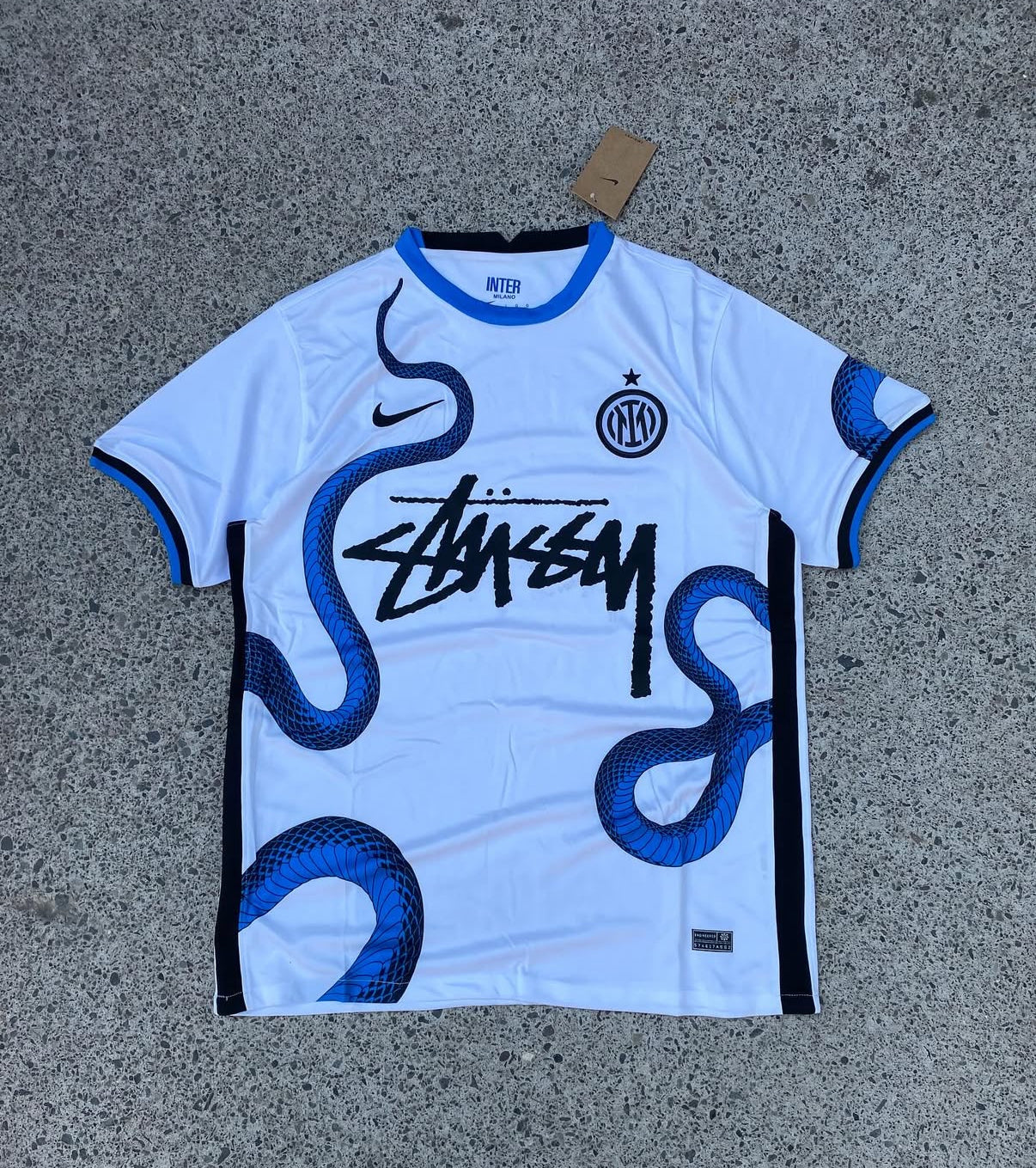 Inter Mailand Snake X Stussy Sonderedition Trikot
