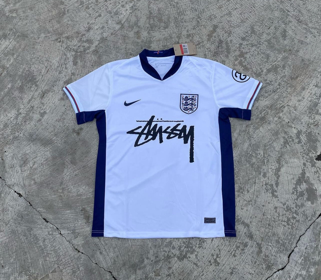 England x Stussy Konzepttrikot