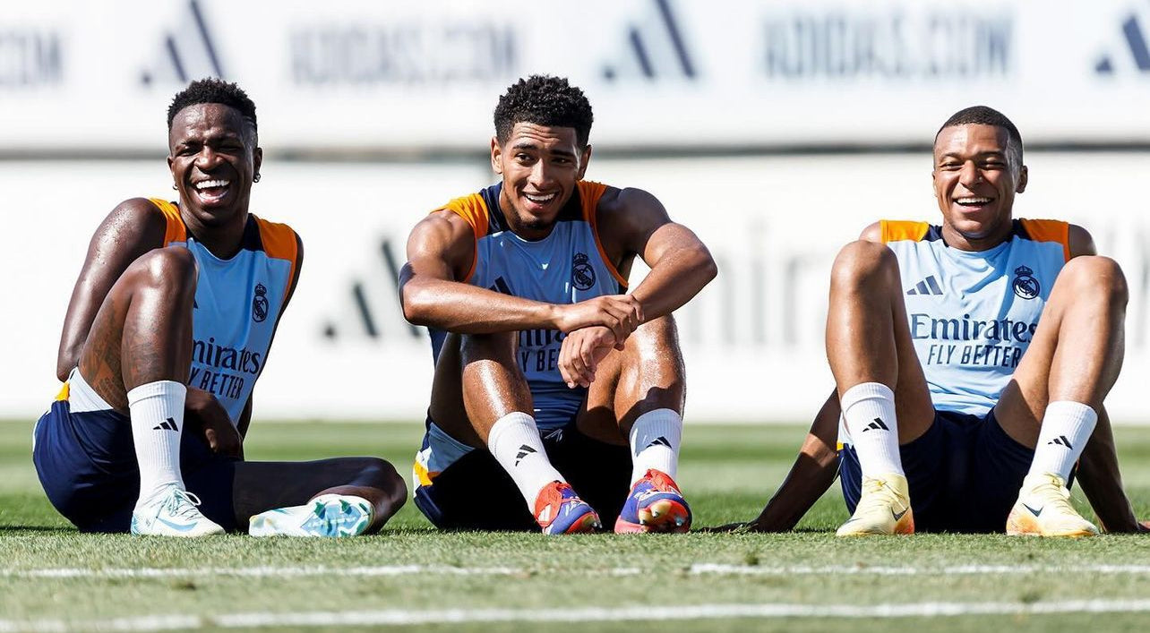 Real Madrid Conjunto de Treino Pré-Jogo de Verão Sem Mangas 2024/2025