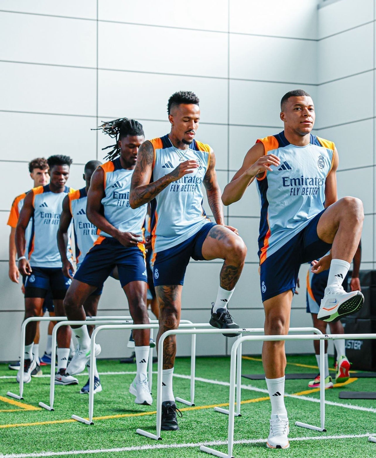 Real Madrid Conjunto de Treino Pré-Jogo de Verão Sem Mangas 2024/2025