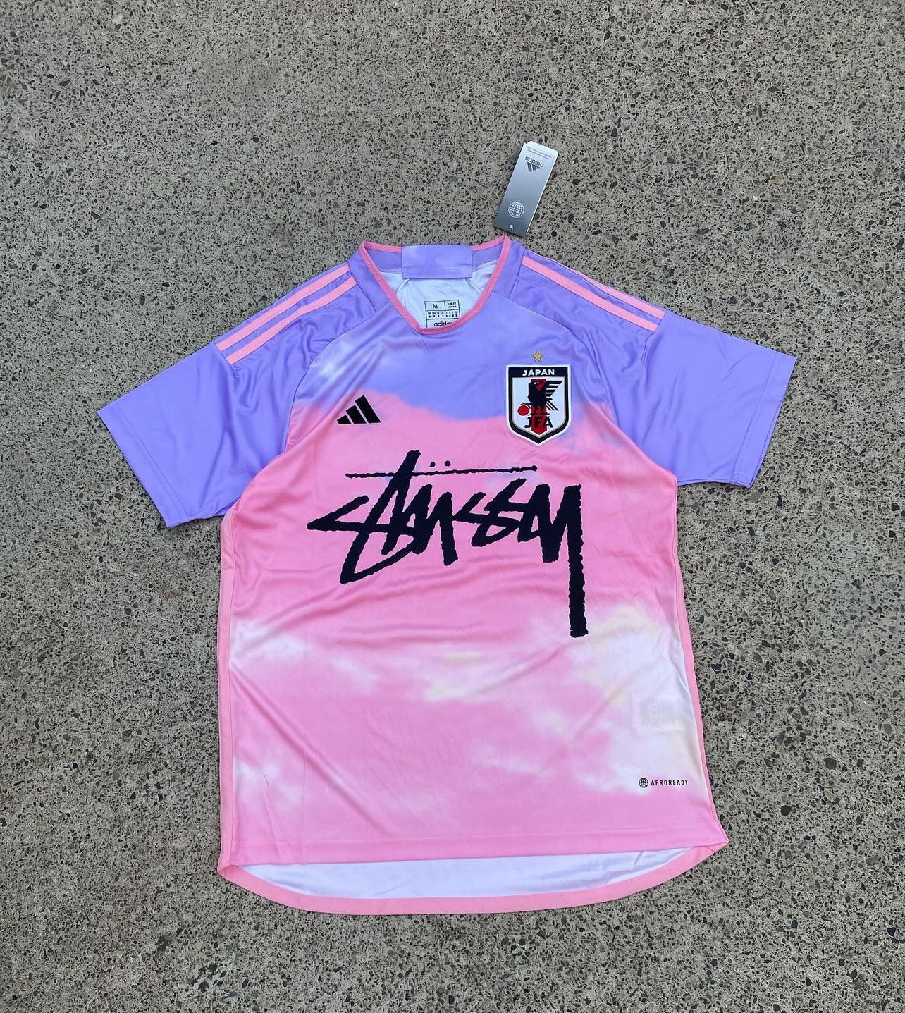 JAPAN X STUSSY LIMITIERTE EDITION pink